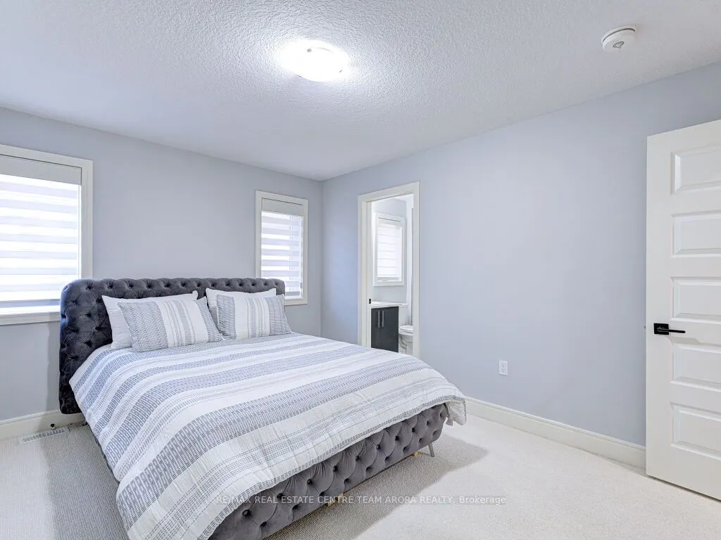 15 Deerfield Lane