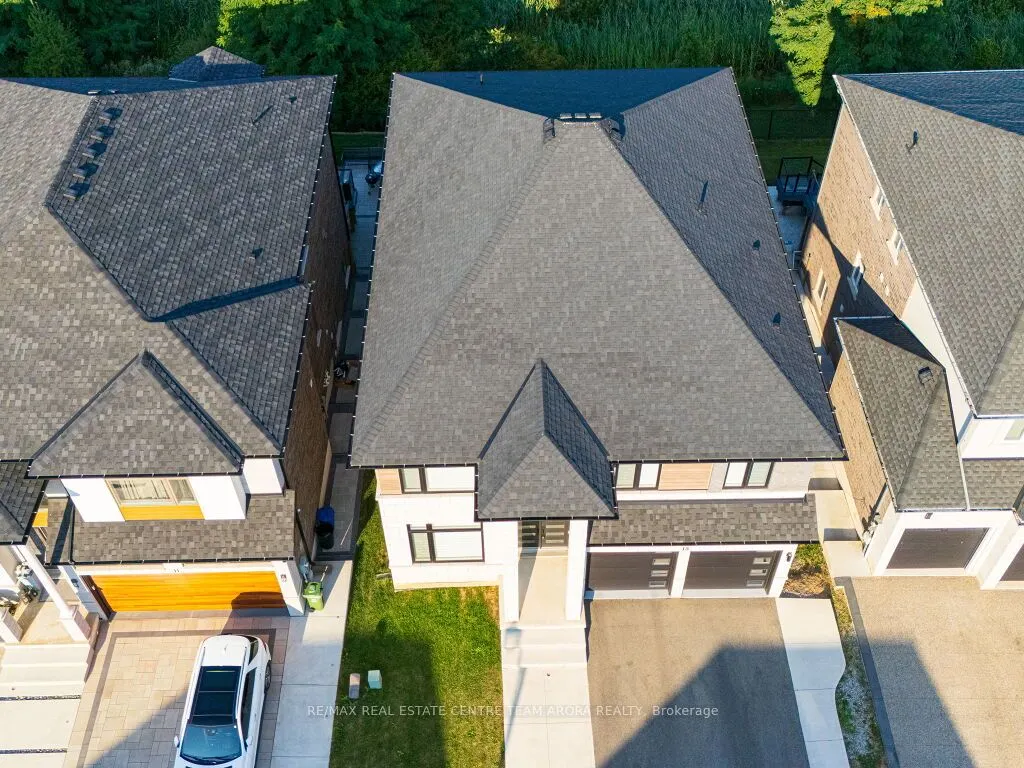 15 Deerfield Lane