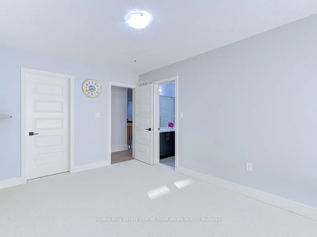 15 Deerfield Lane