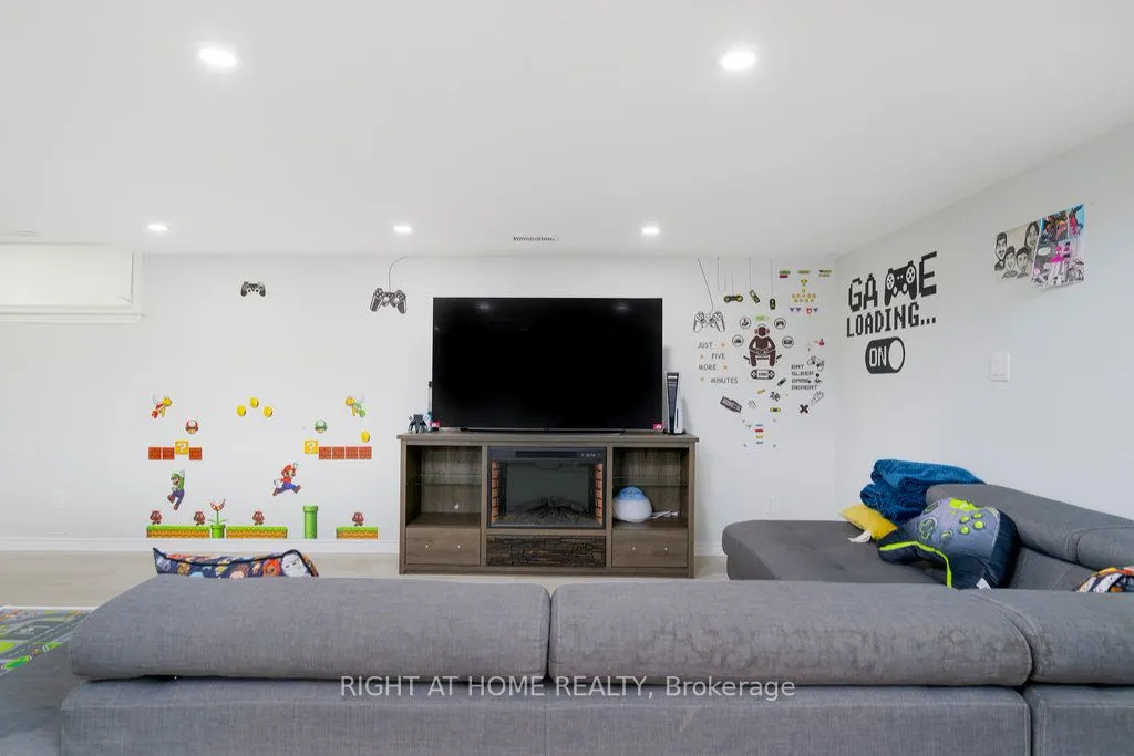 4512 Kelly Farm Drive