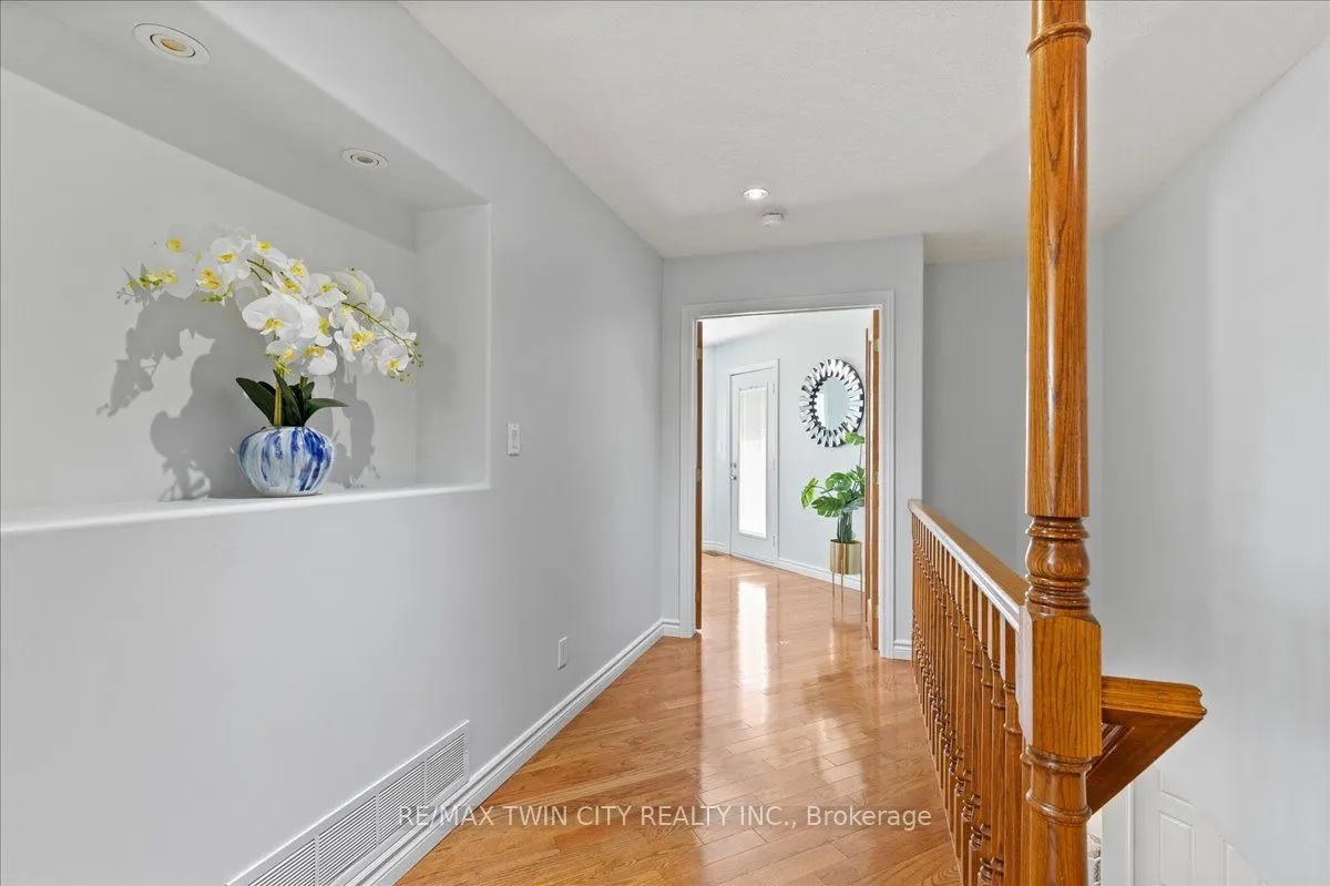 100 High Acres Crescent