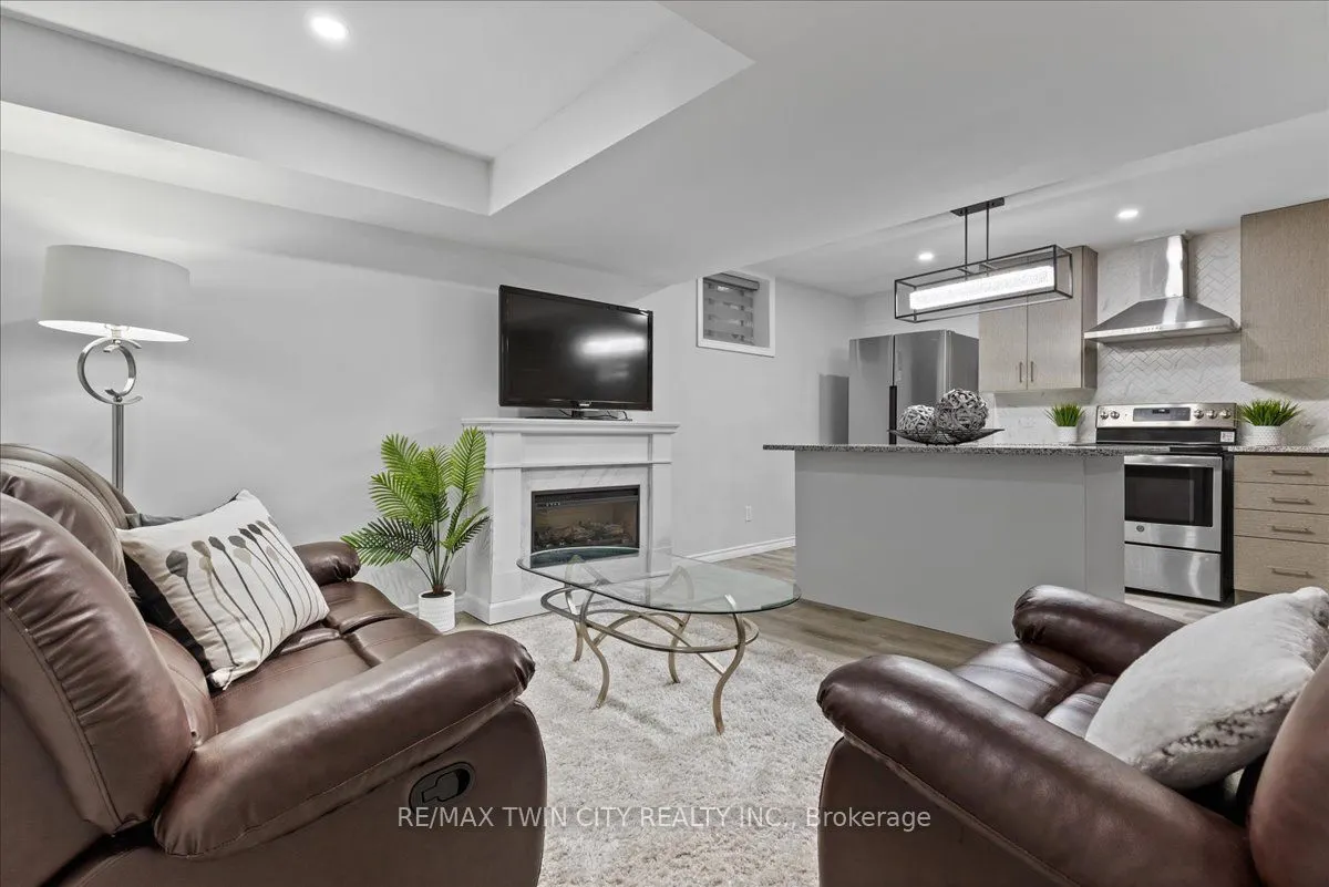 100 High Acres Crescent