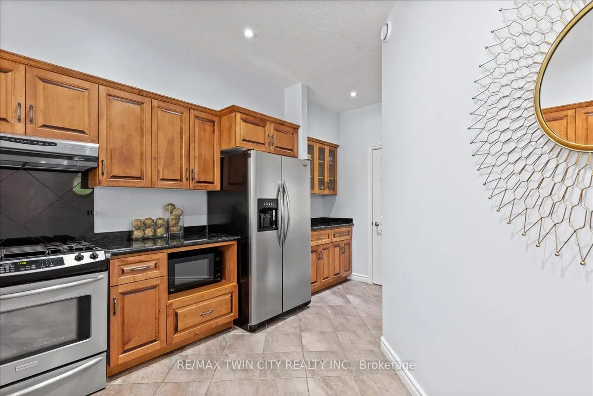 100 High Acres Crescent