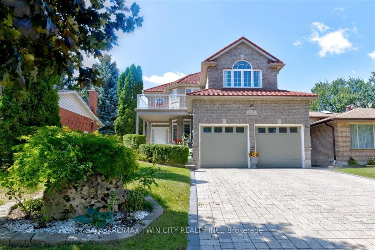 100 High Acres Crescent