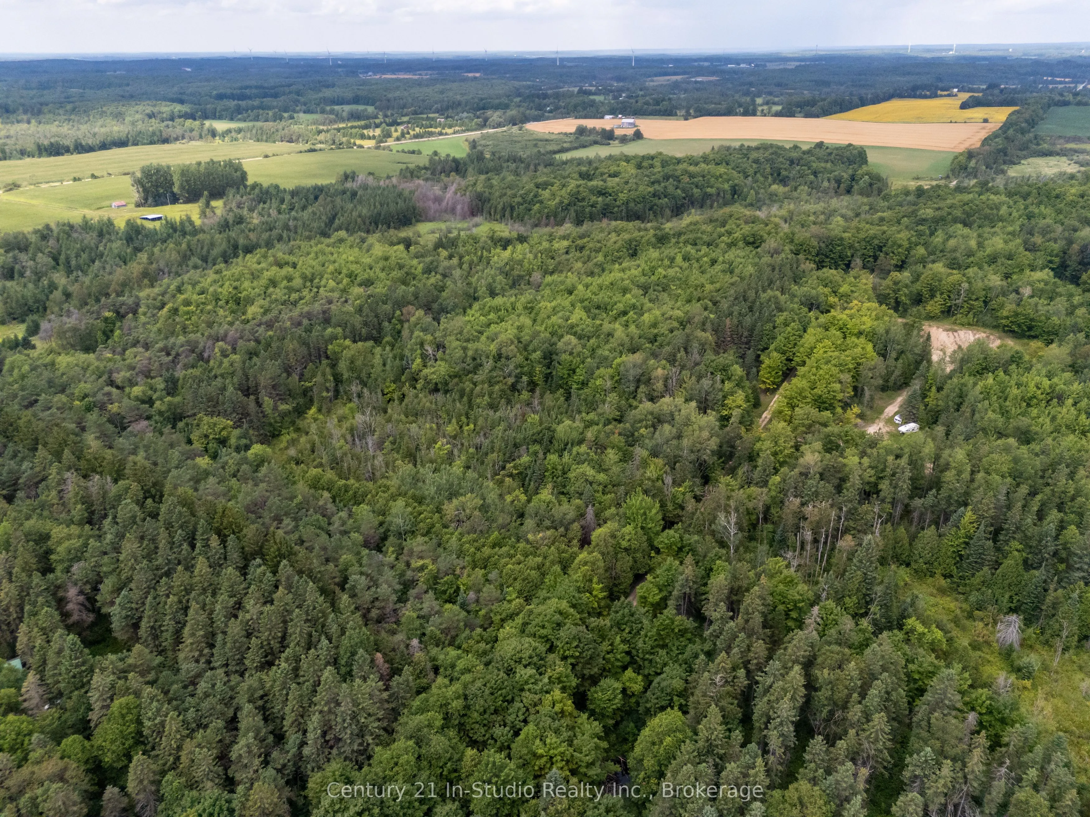 264701 Southgate Road 26