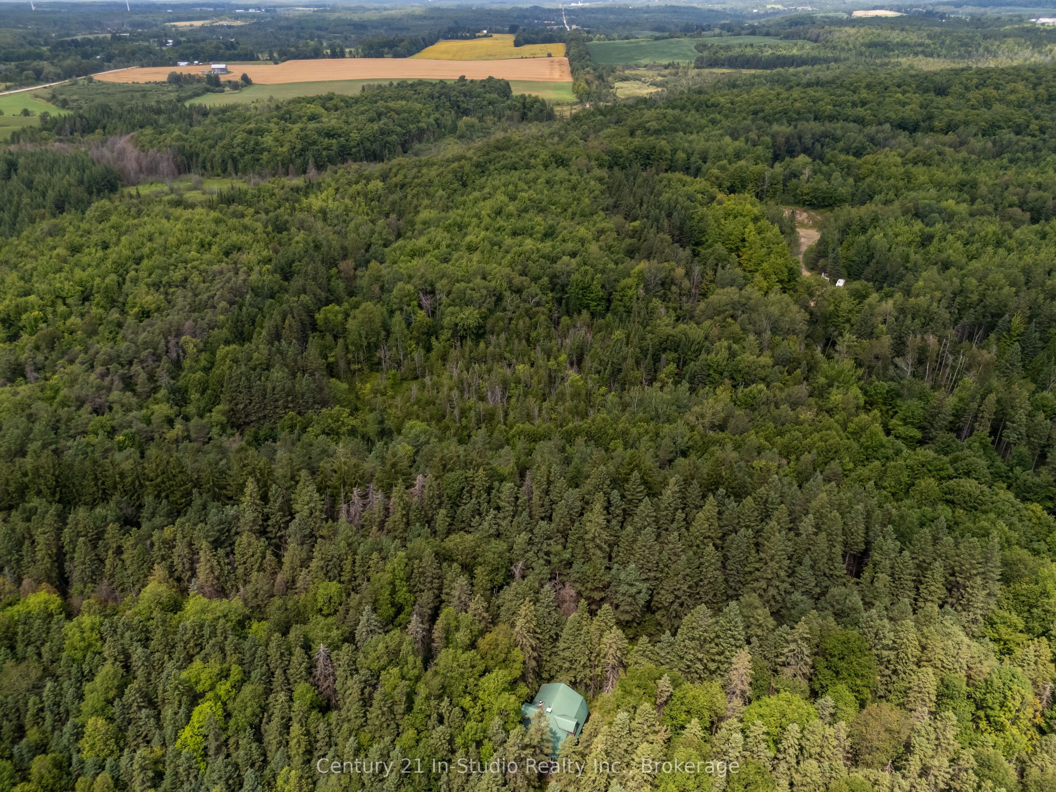 264701 Southgate Road 26