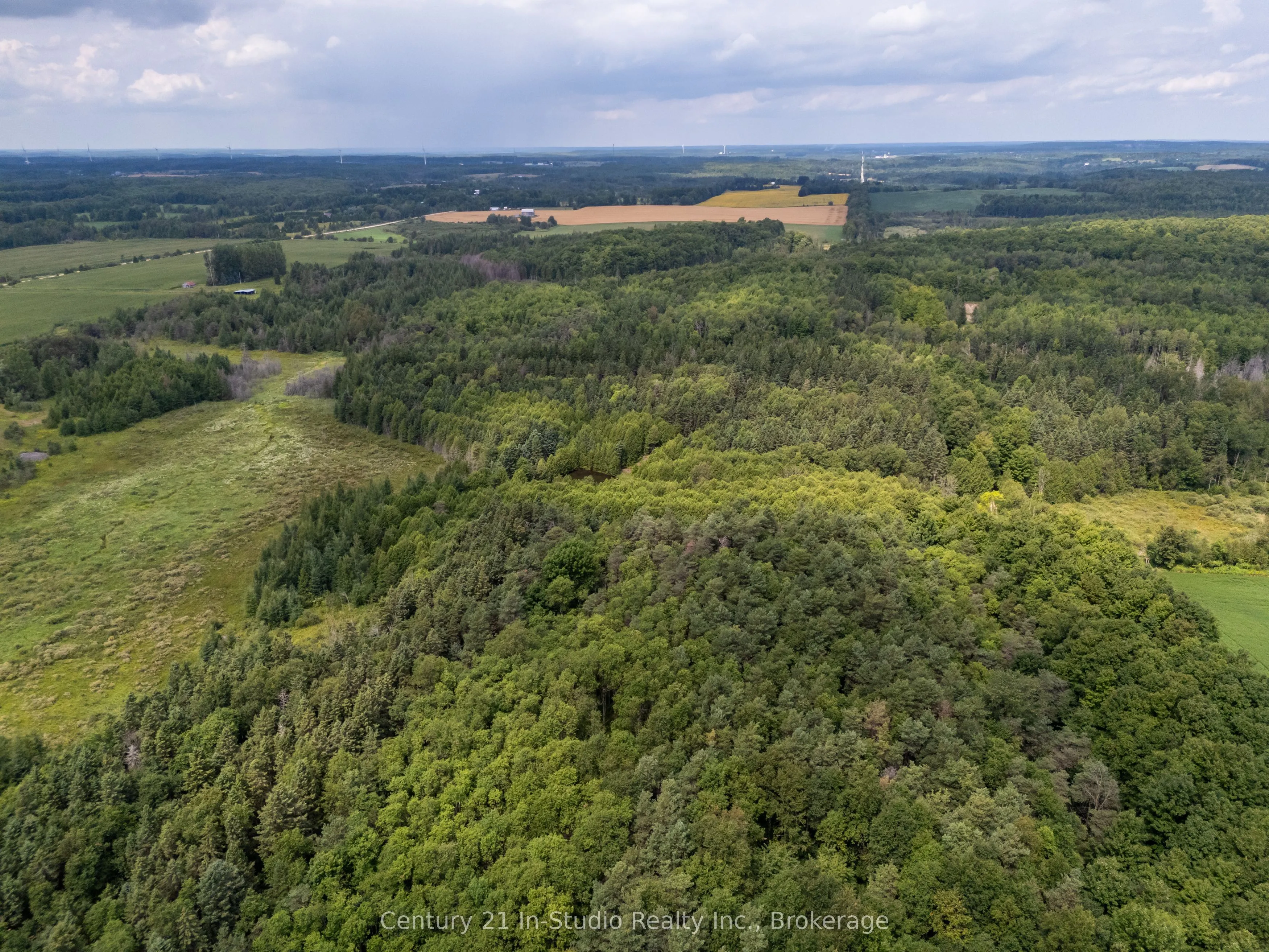 264701 Southgate Road 26
