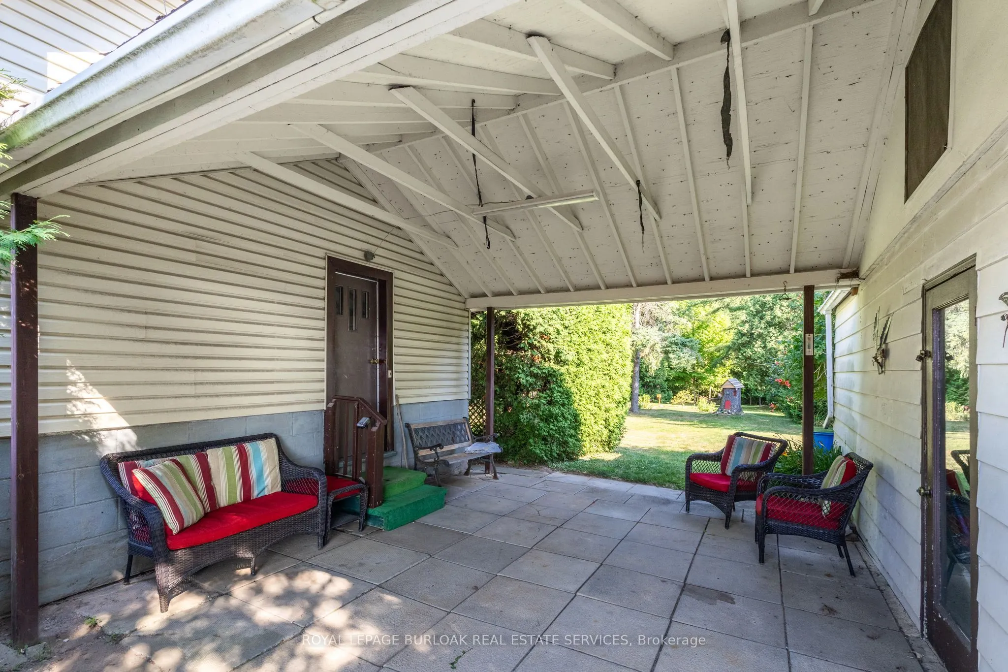 572 Parkside Drive