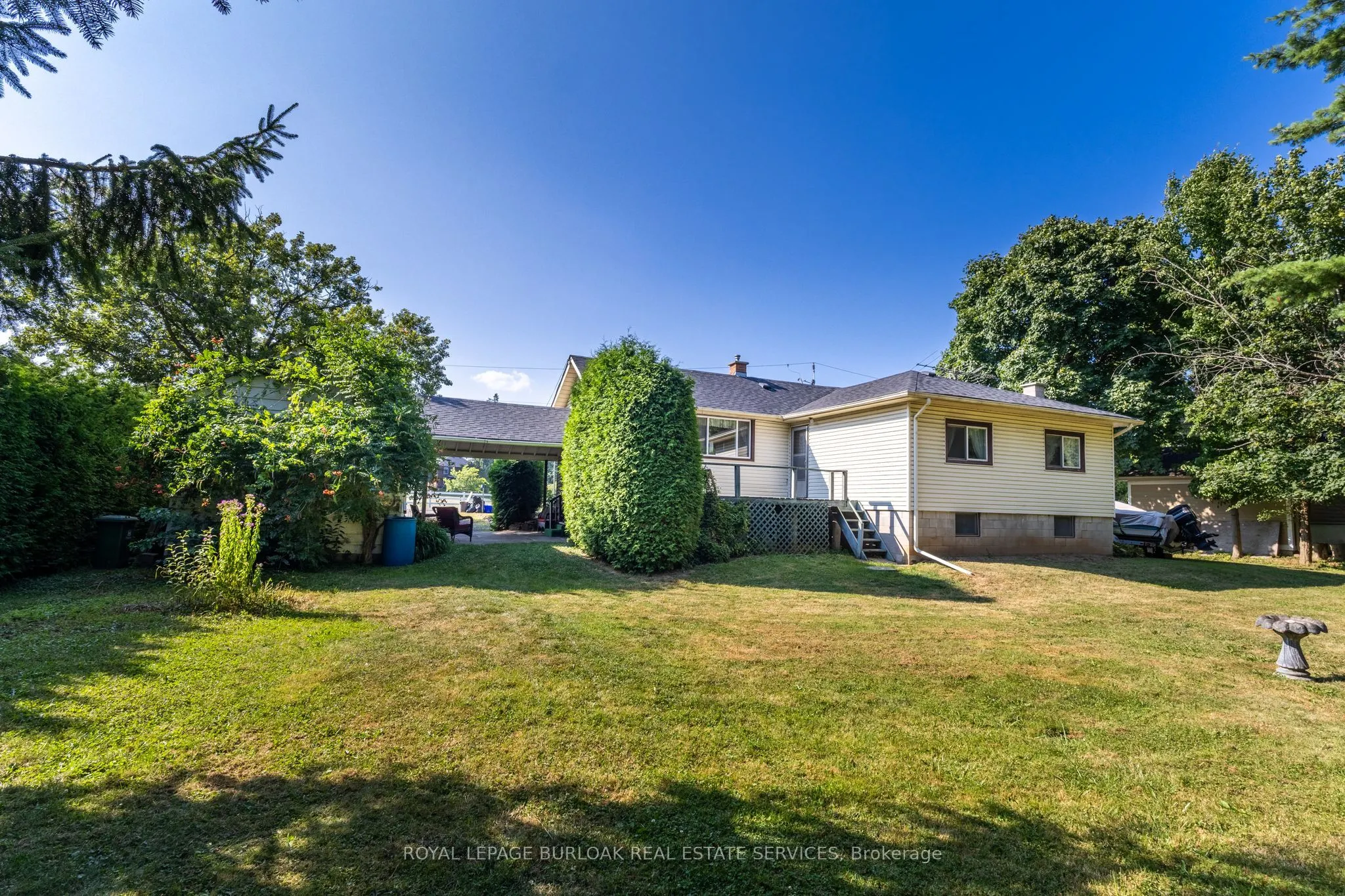 572 Parkside Drive