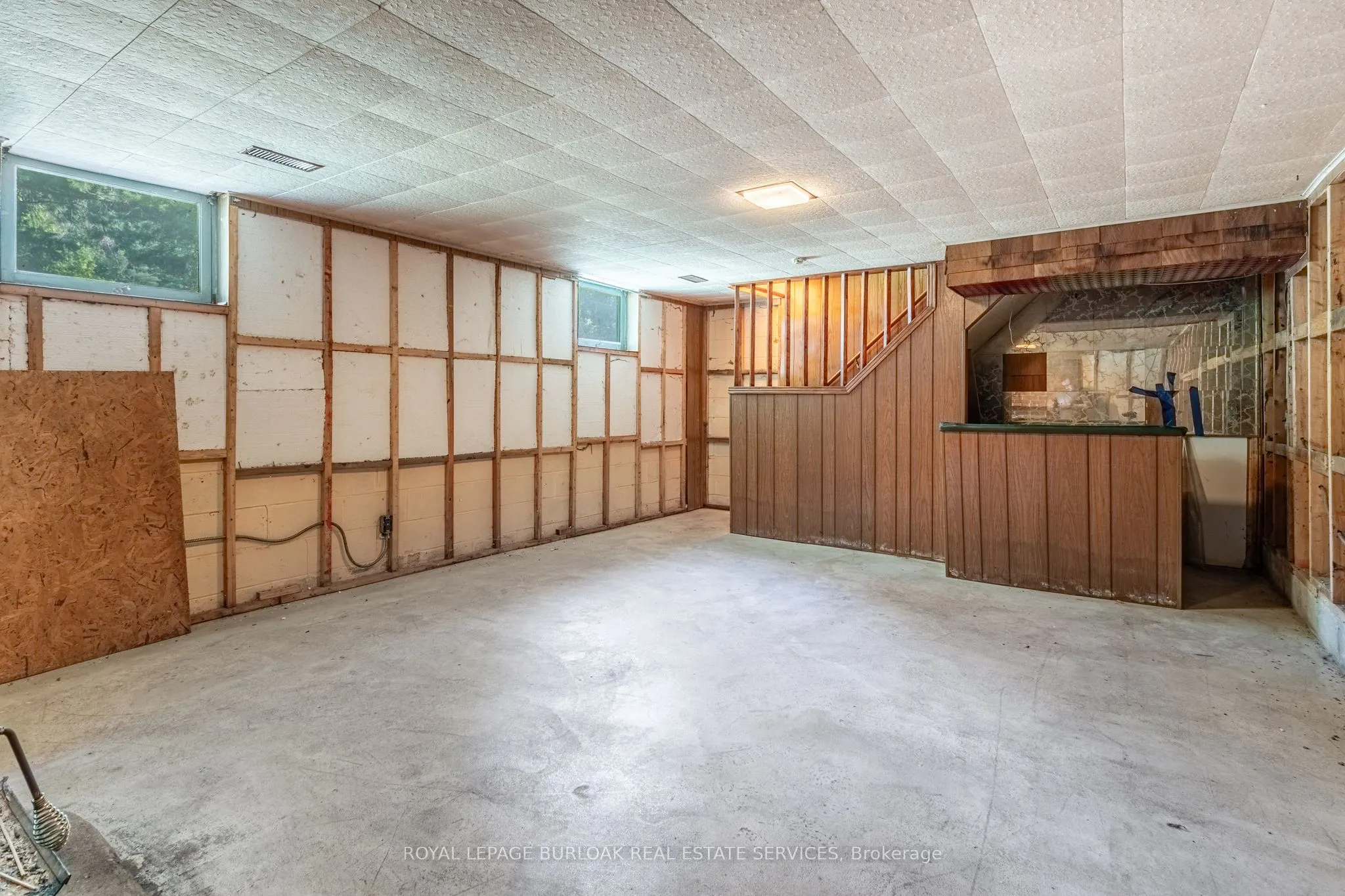 572 Parkside Drive