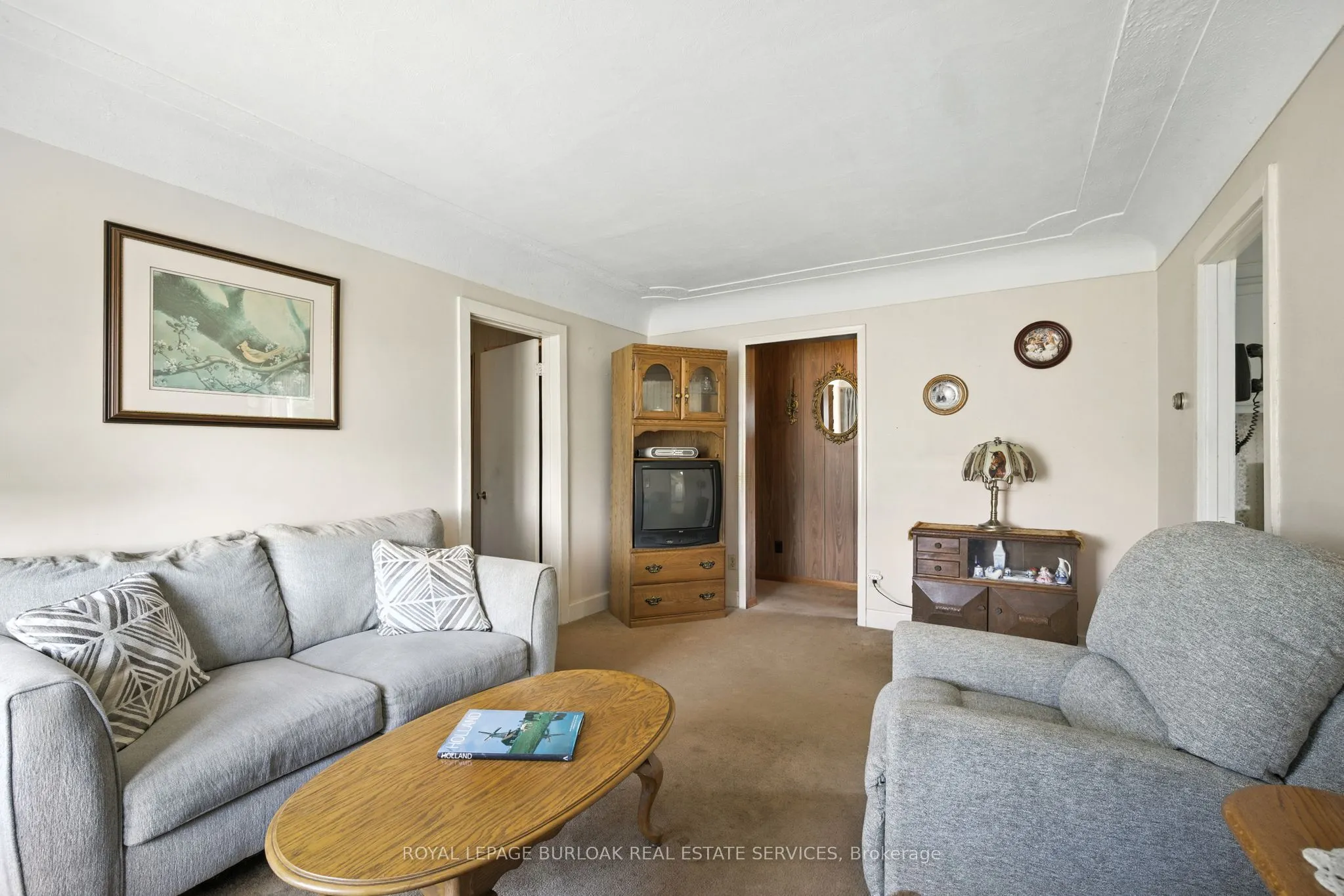 572 Parkside Drive