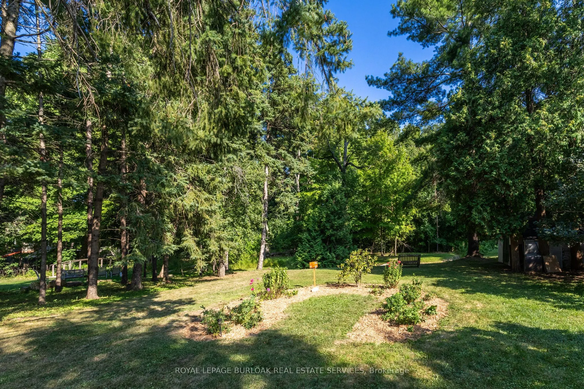 572 Parkside Drive