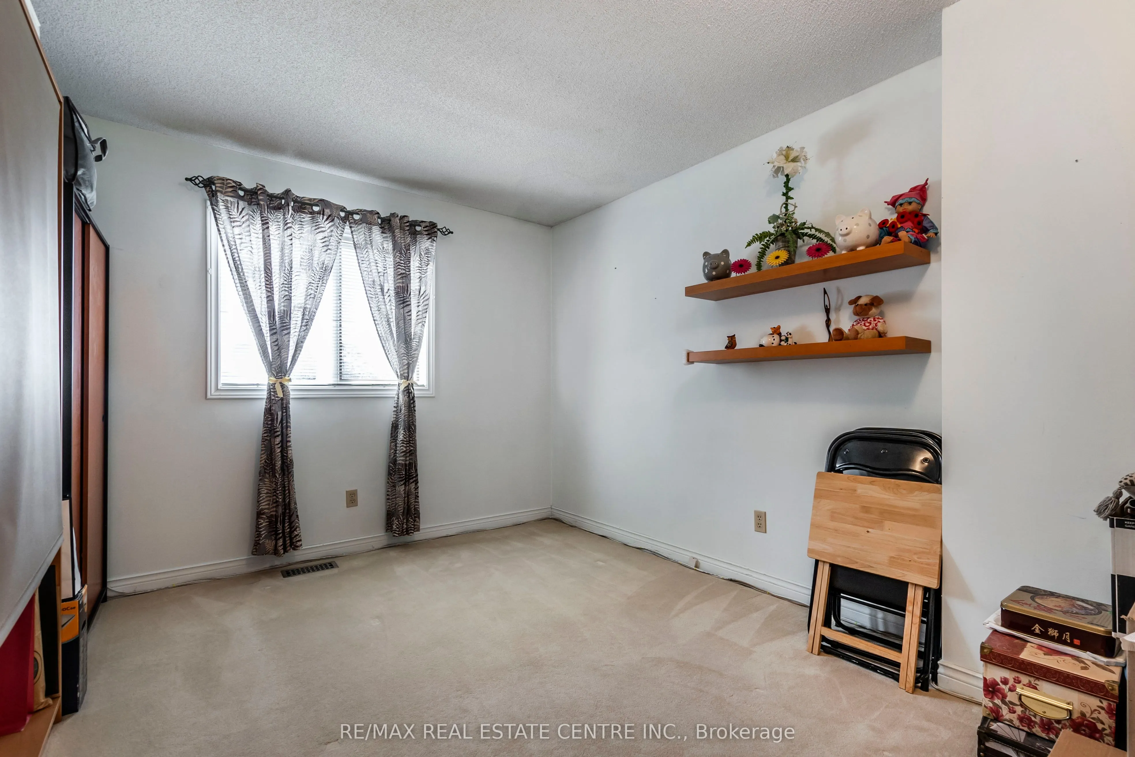 1241 Rose Street