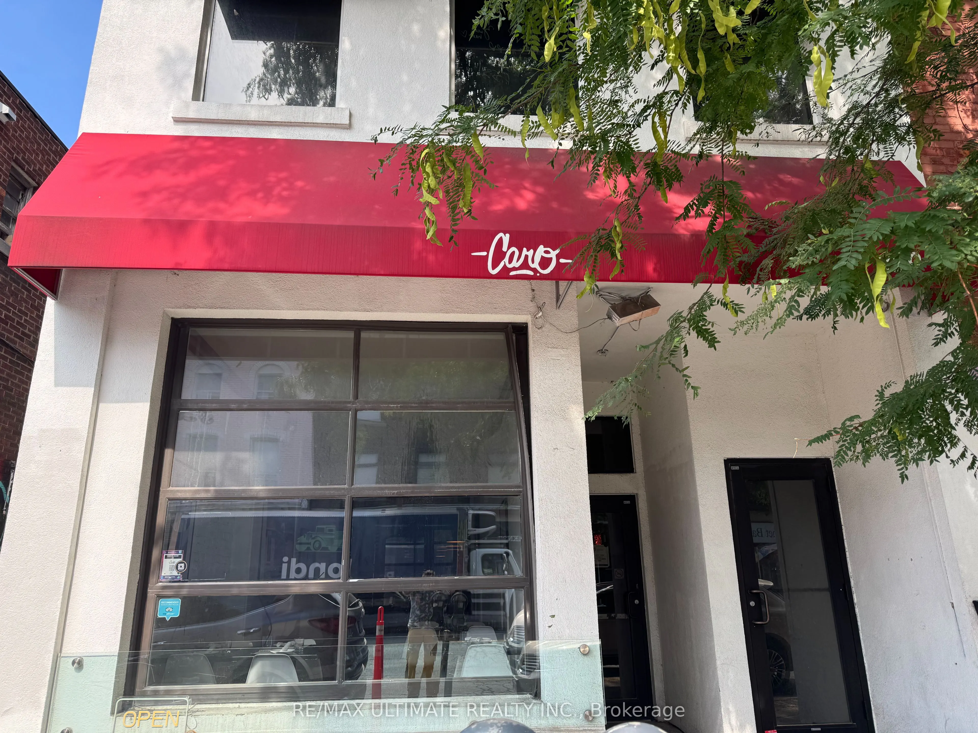 229 JAMES Street N