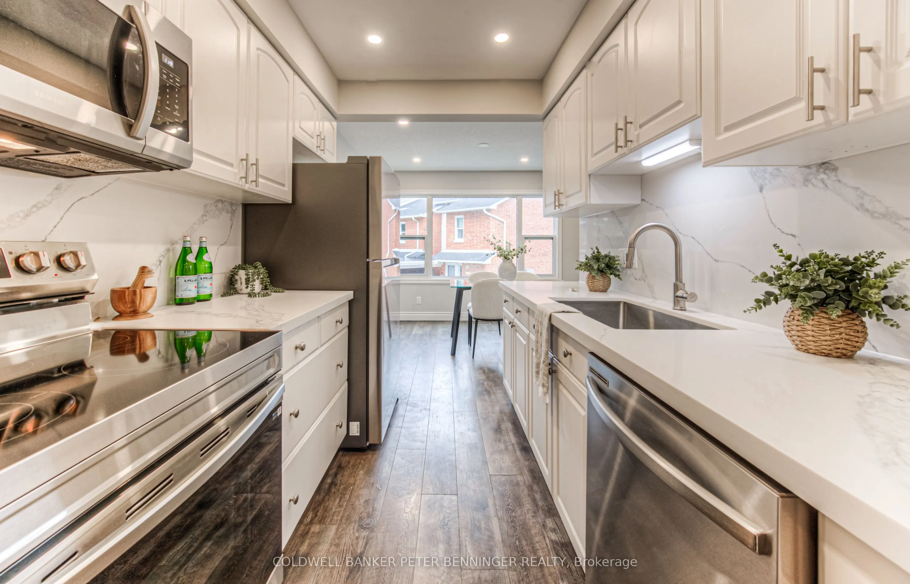 425 Keats Way, #4