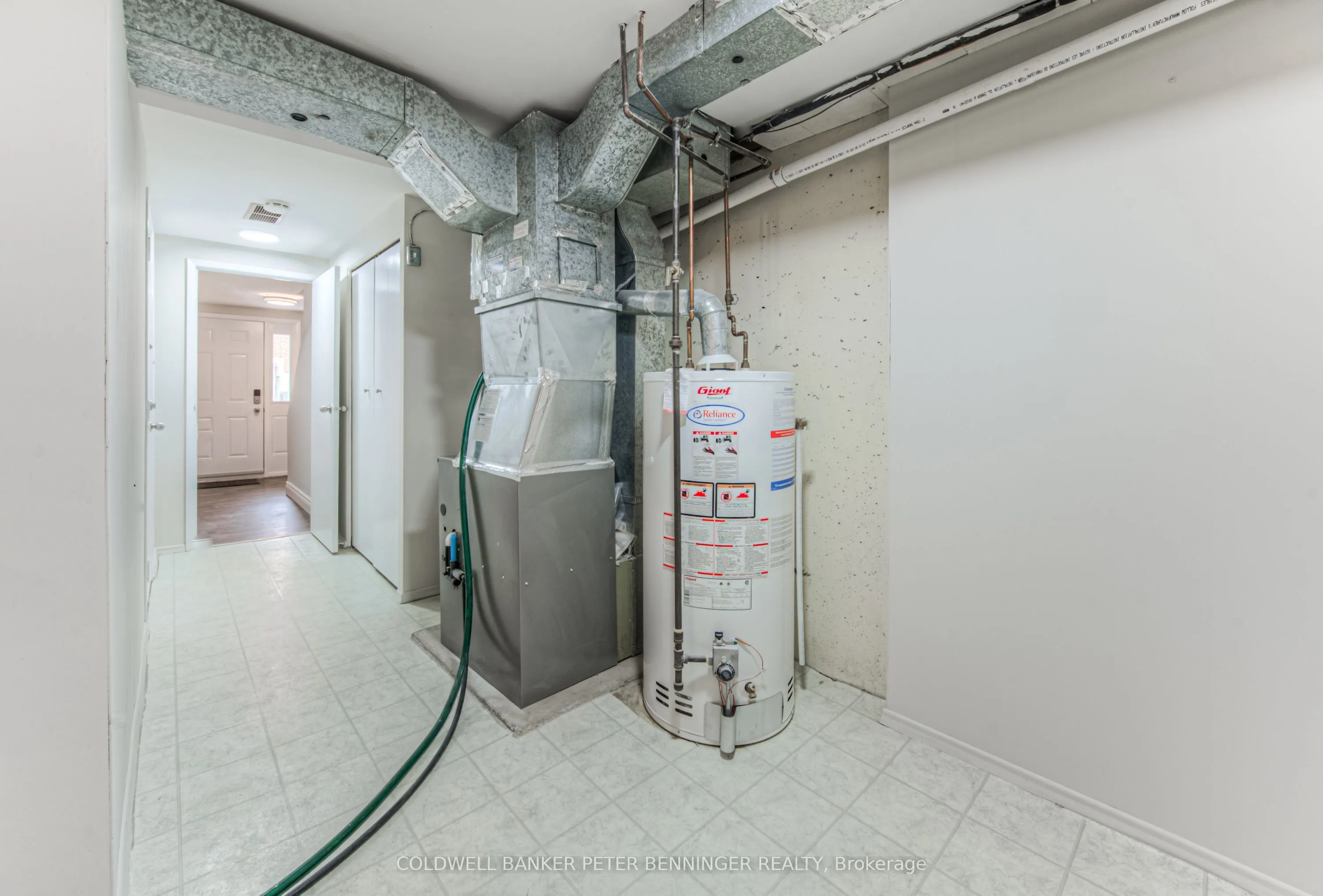 425 Keats Way, #4