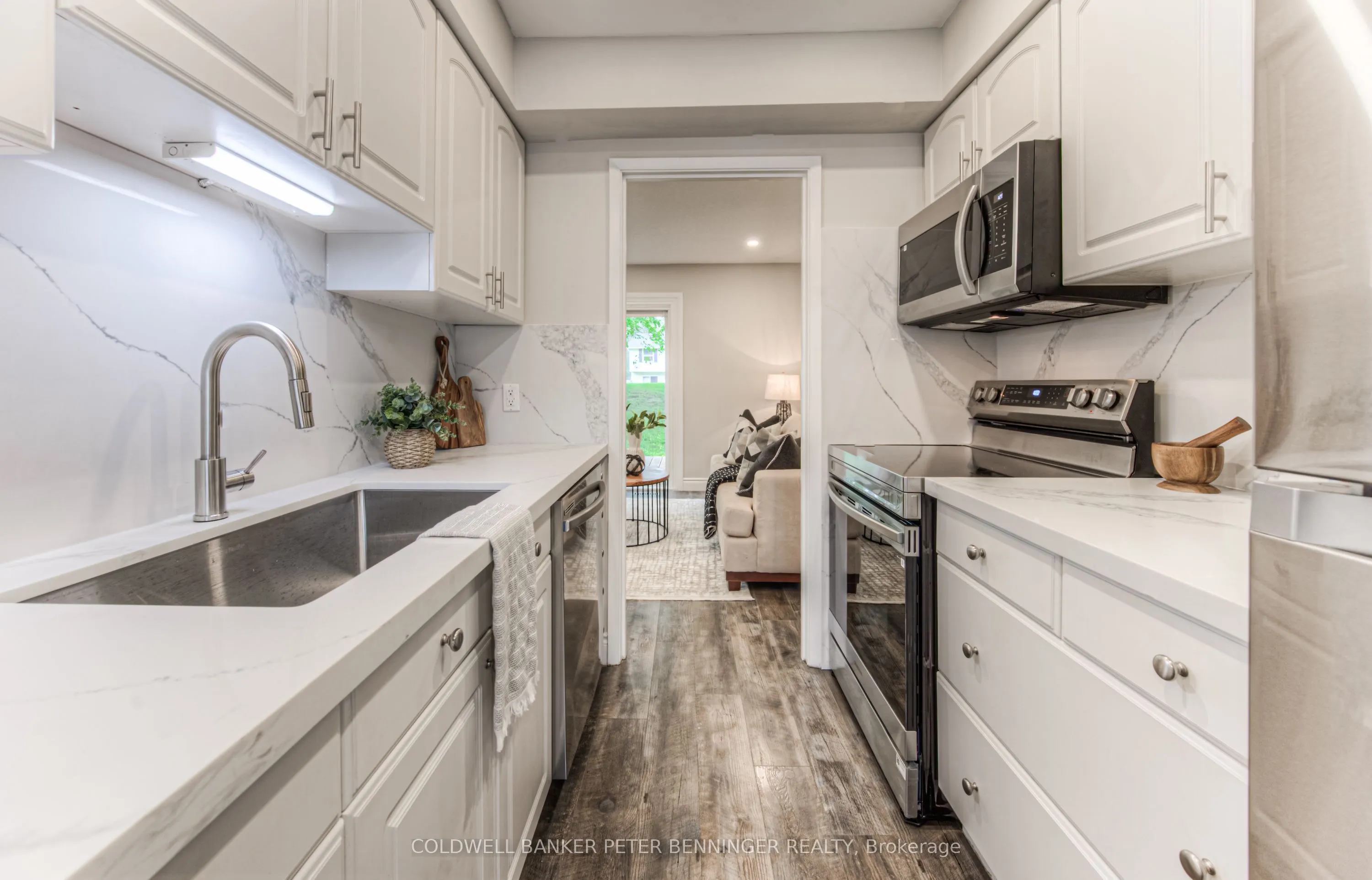 425 Keats Way, #4