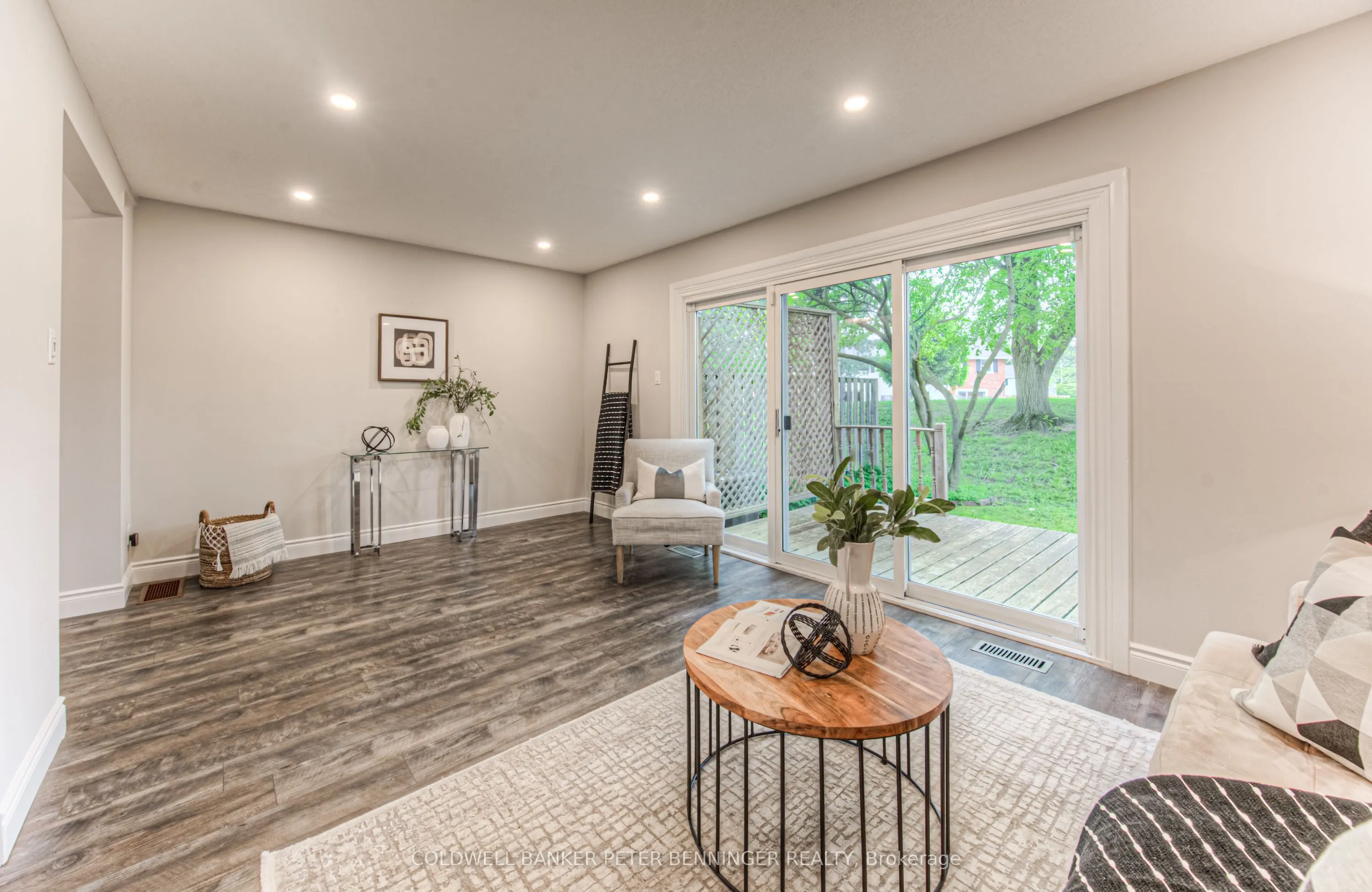 425 Keats Way, #4