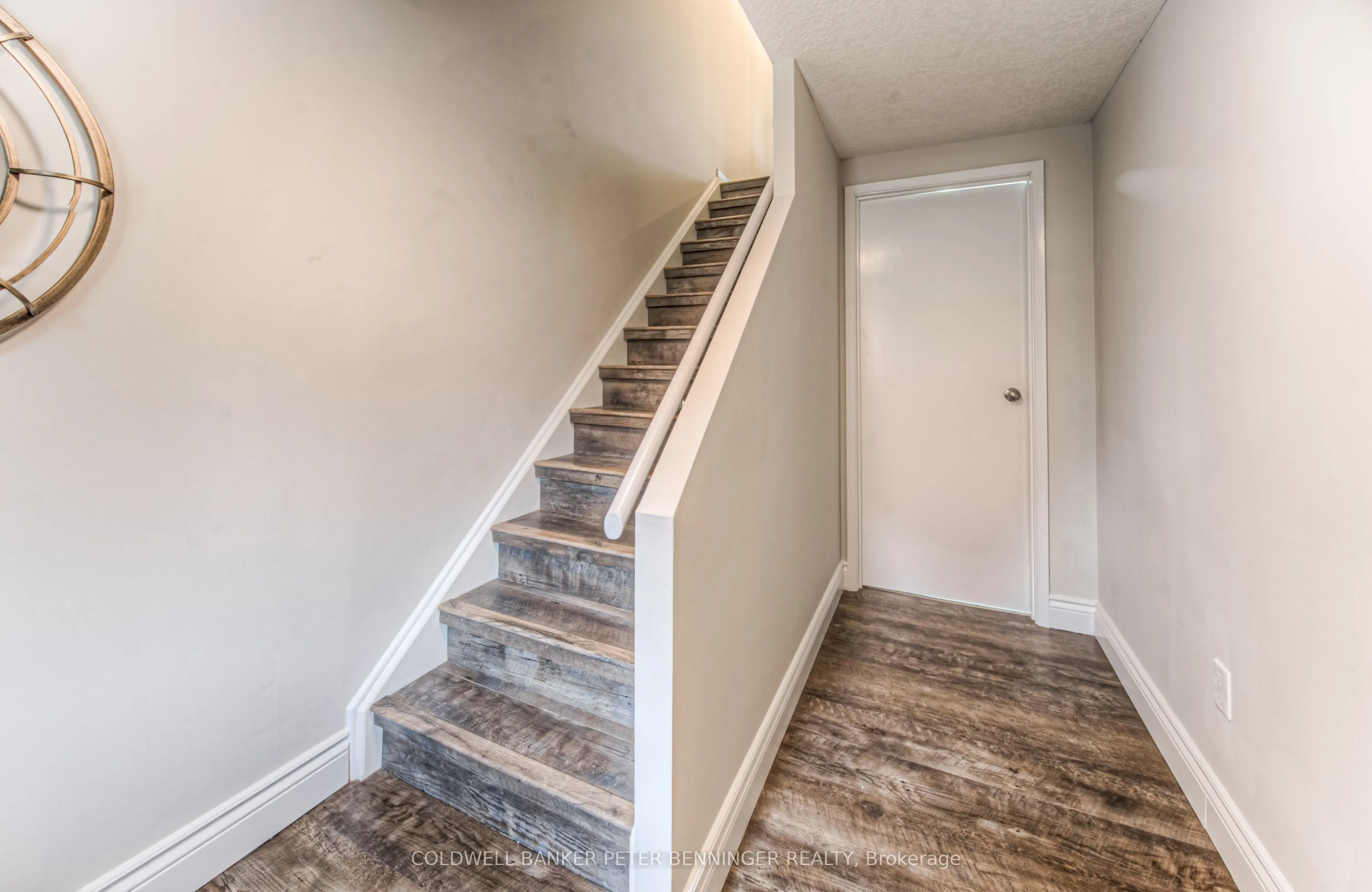 425 Keats Way, #4