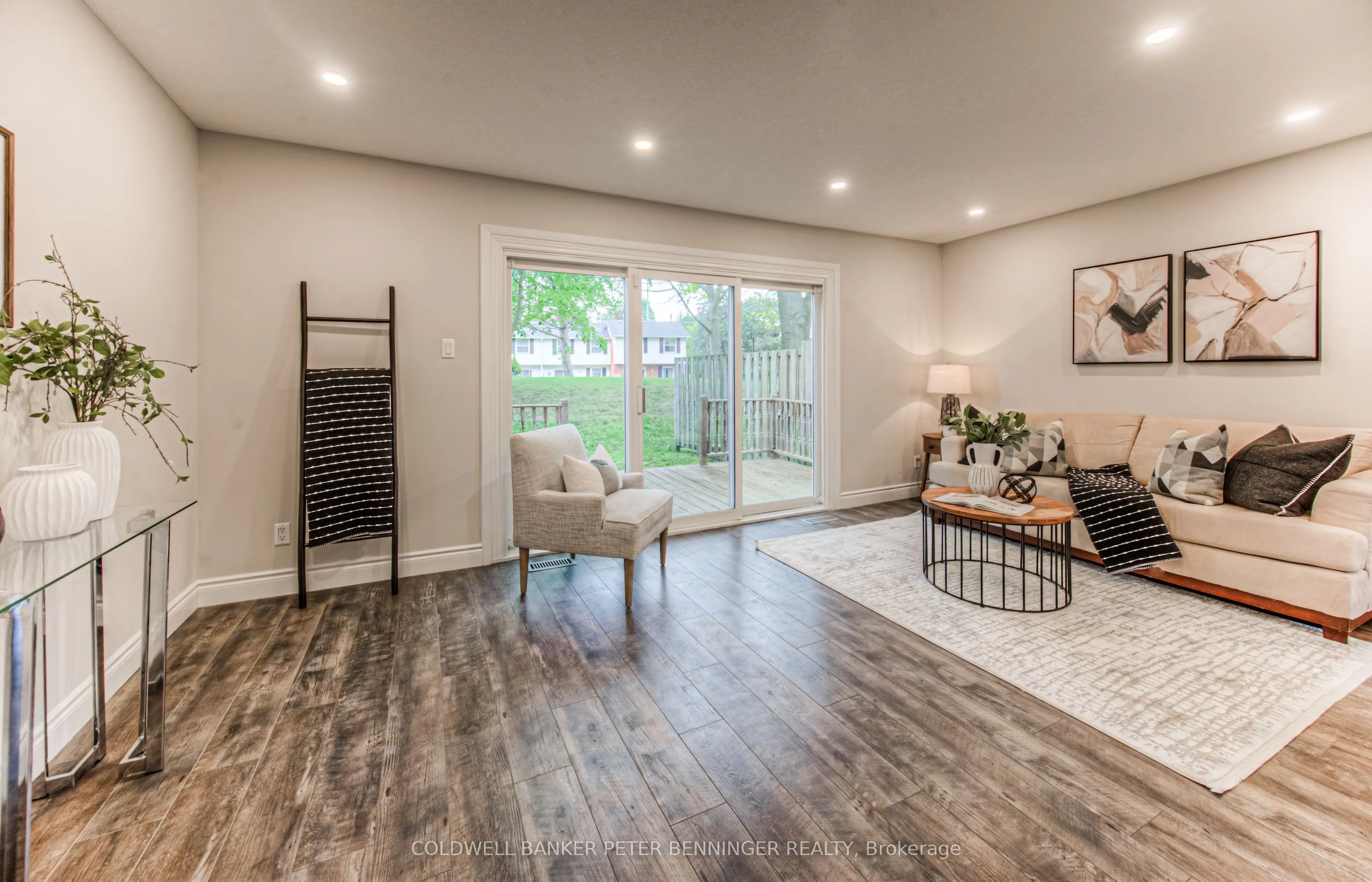 425 Keats Way, #4