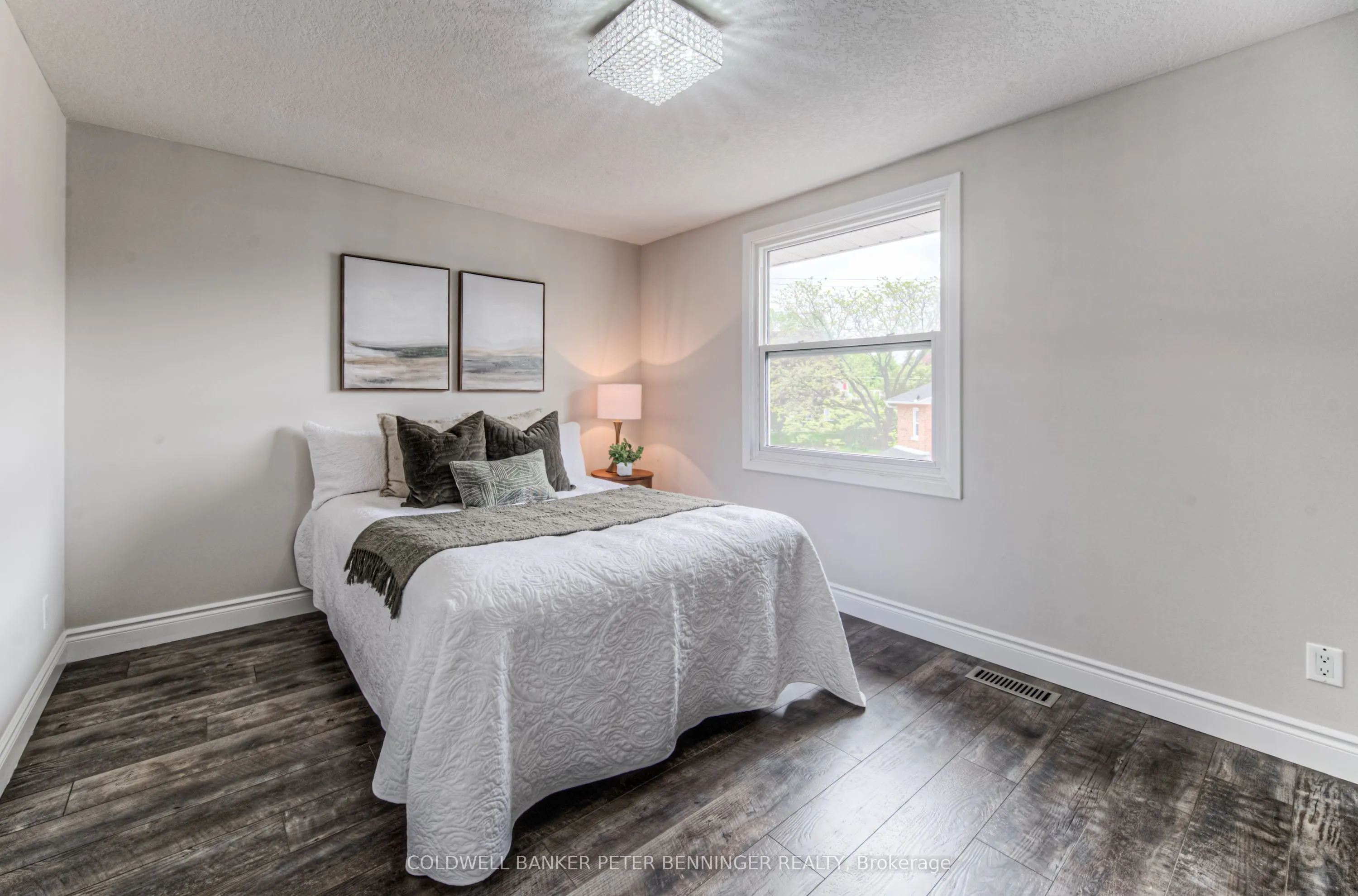 425 Keats Way, #4