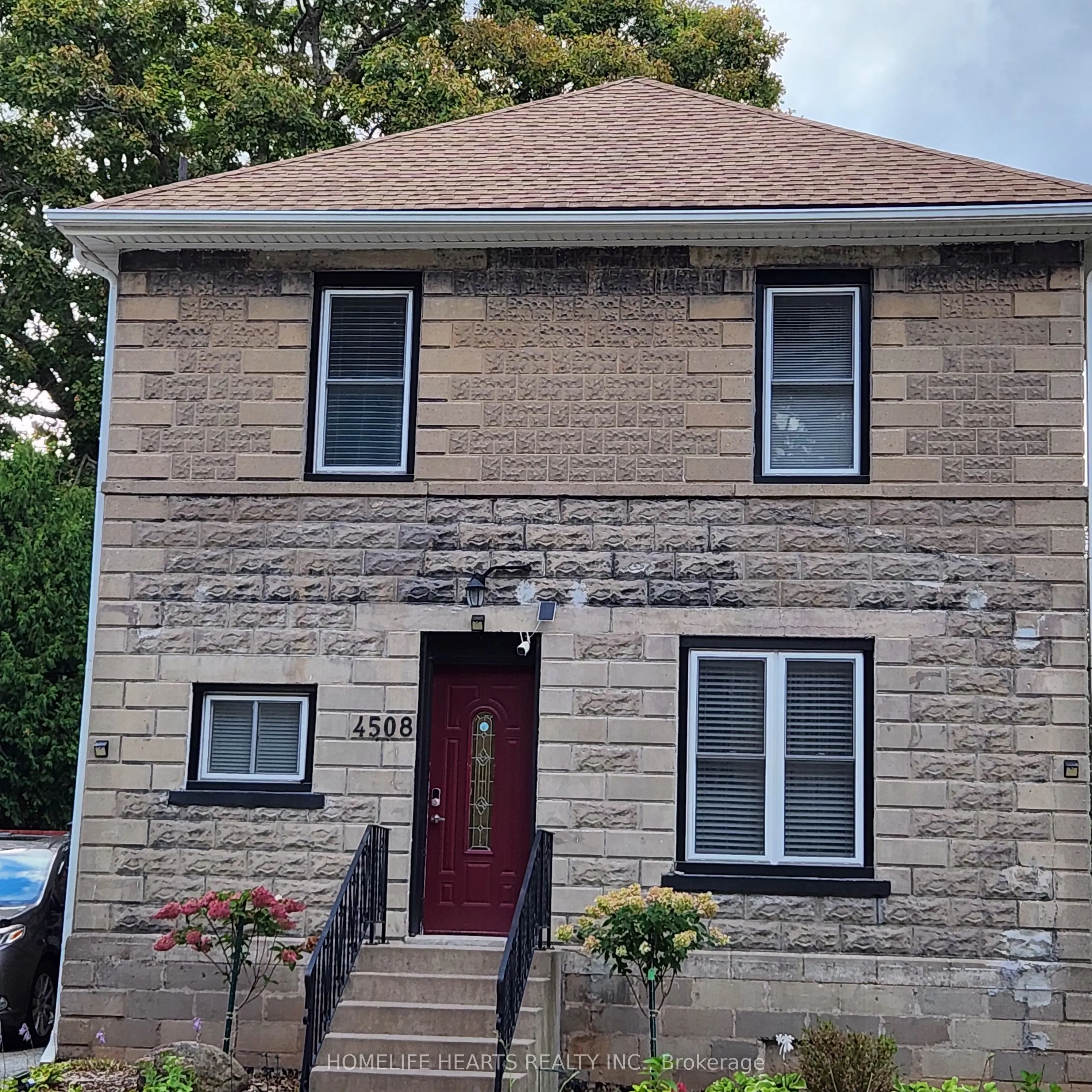 4508 Ryerson Crescent, #Main & 2nd Flrs.
