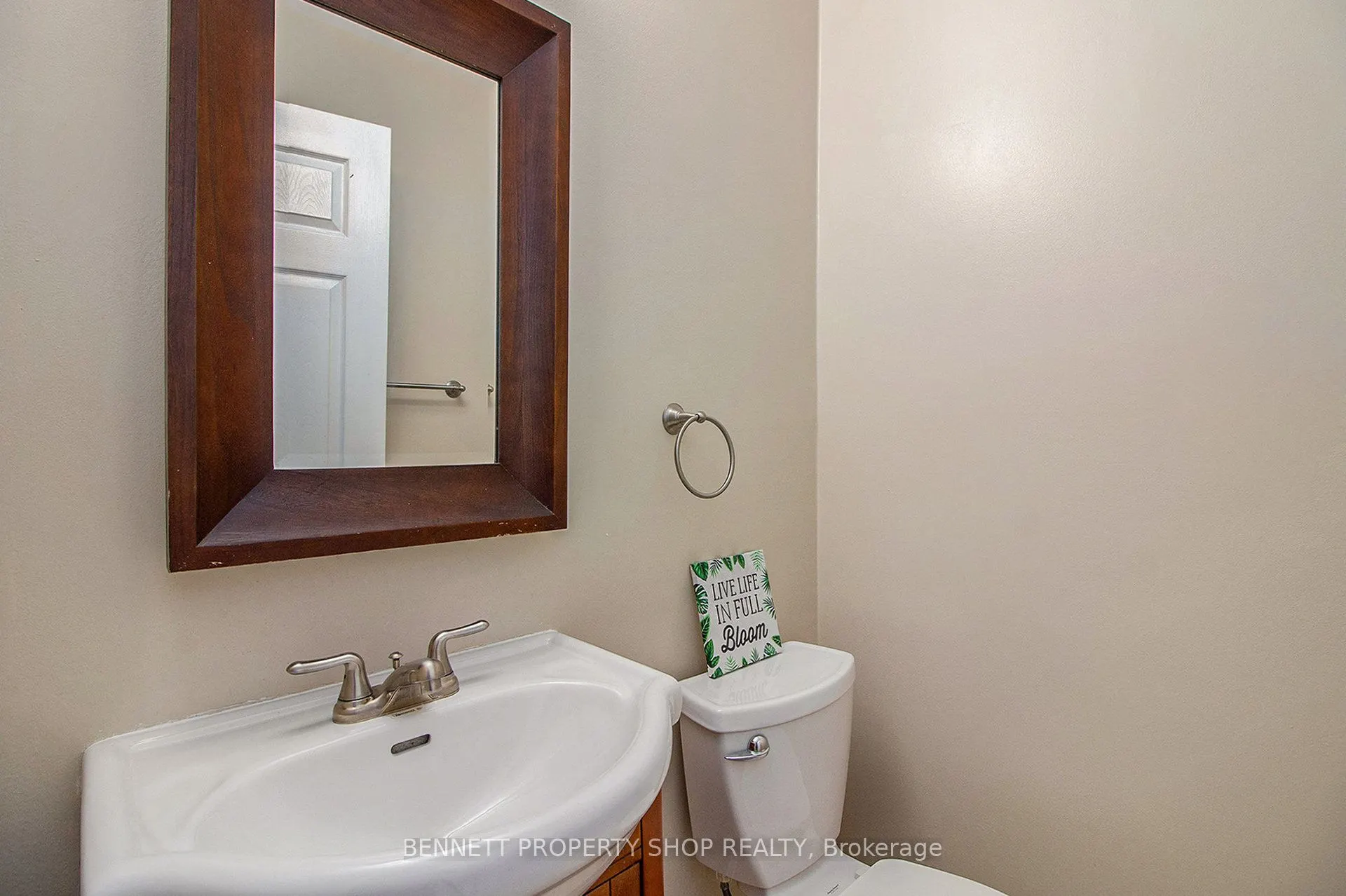840 Cahill Drive W, #15