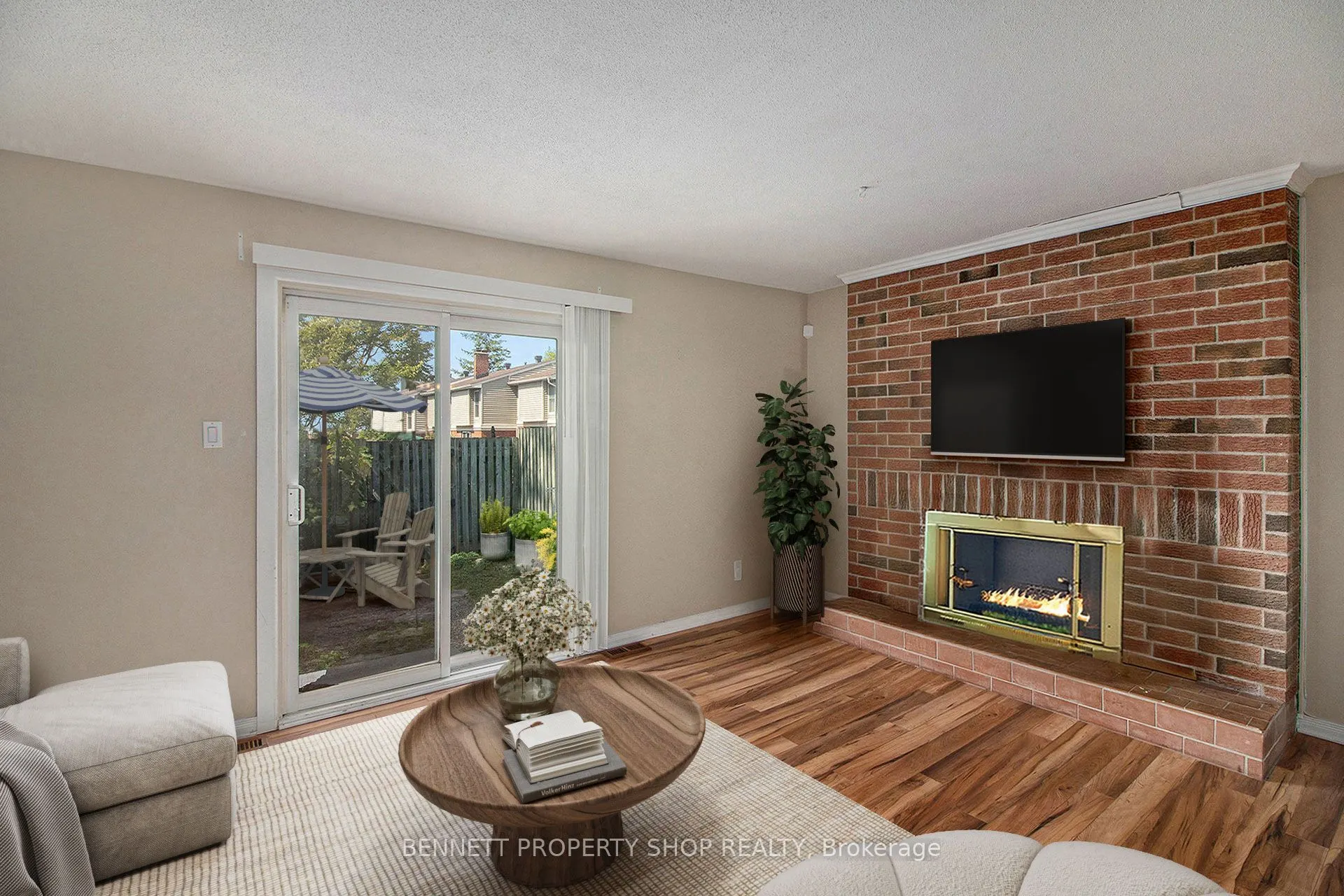 840 Cahill Drive W, #15