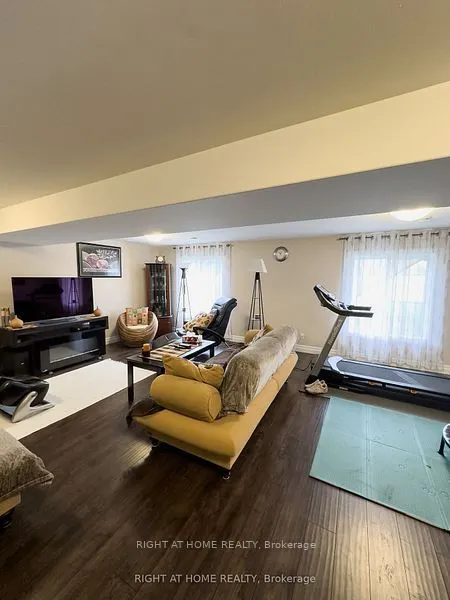 15 Spartan Court
