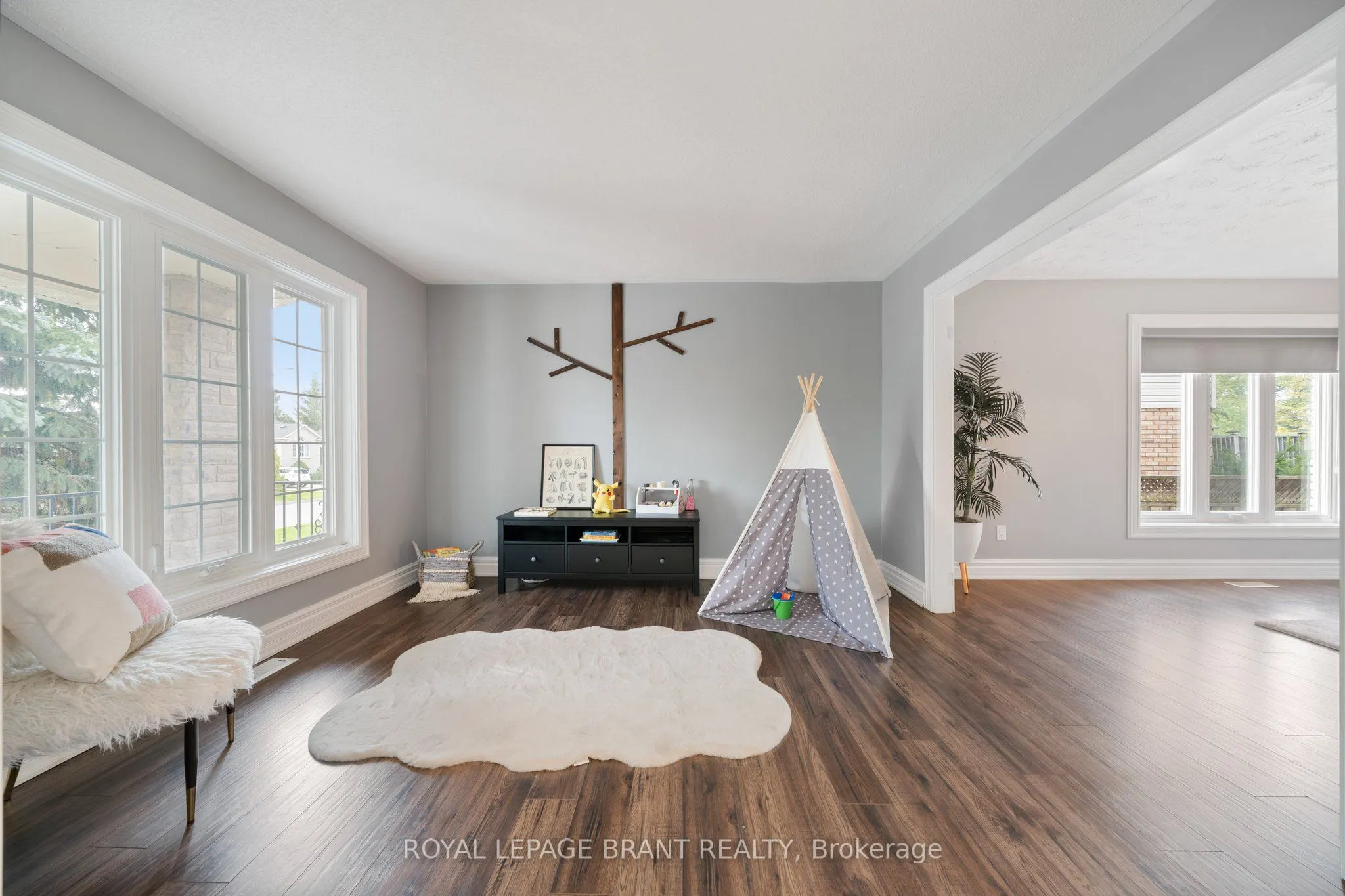 110 Fieldway Drive
