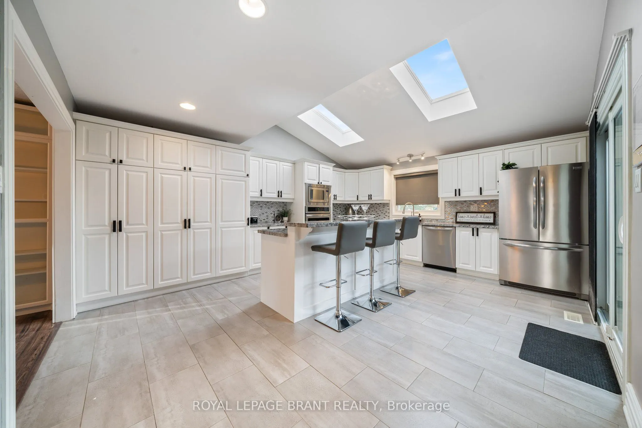 110 Fieldway Drive