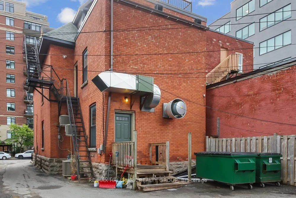 381 Cooper Street, #2