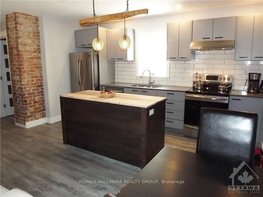 381 Cooper Street, #2