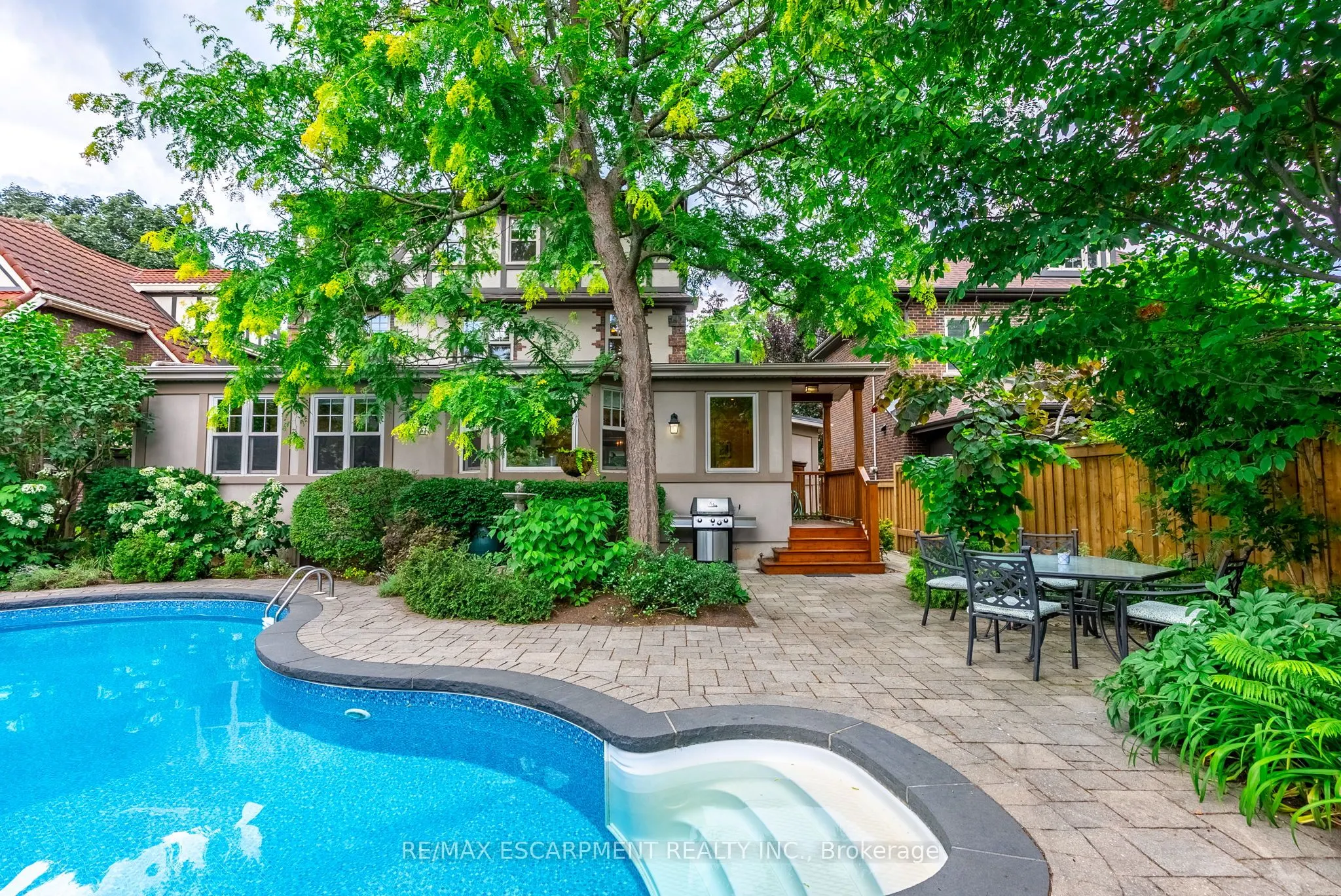 158 Dalewood Crescent