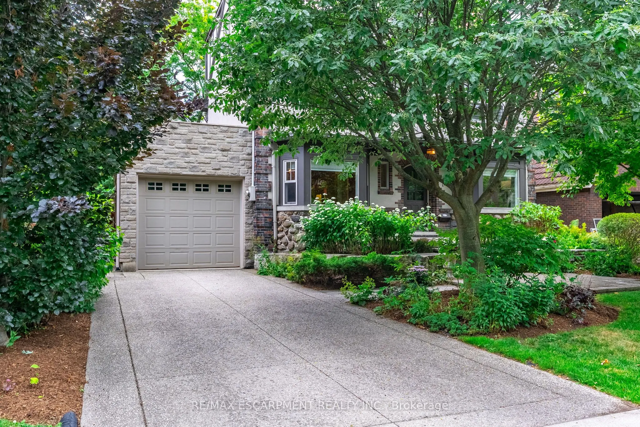 158 Dalewood Crescent
