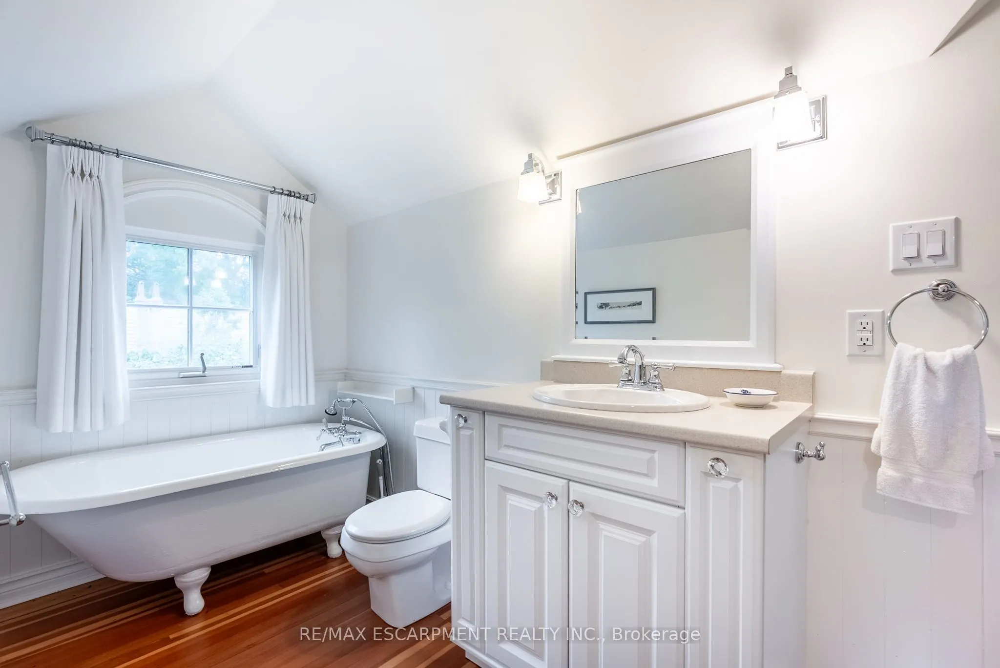 158 Dalewood Crescent