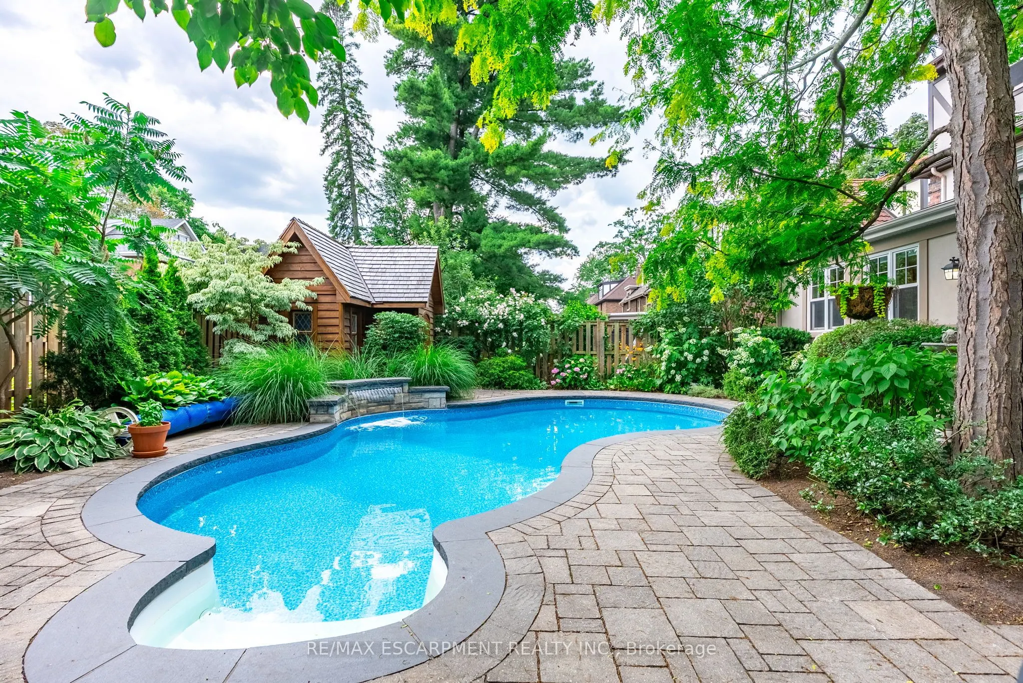 158 Dalewood Crescent