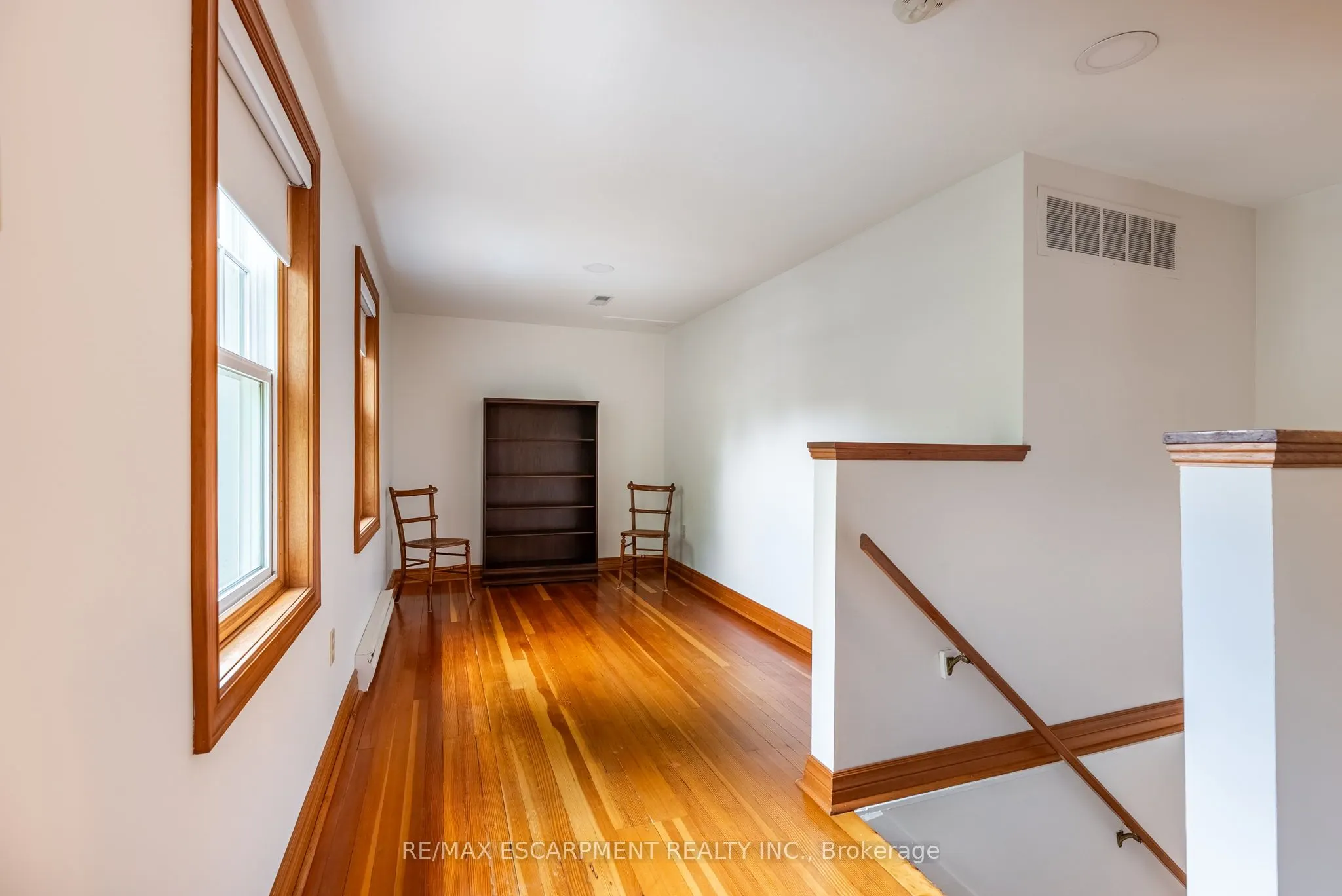 158 Dalewood Crescent