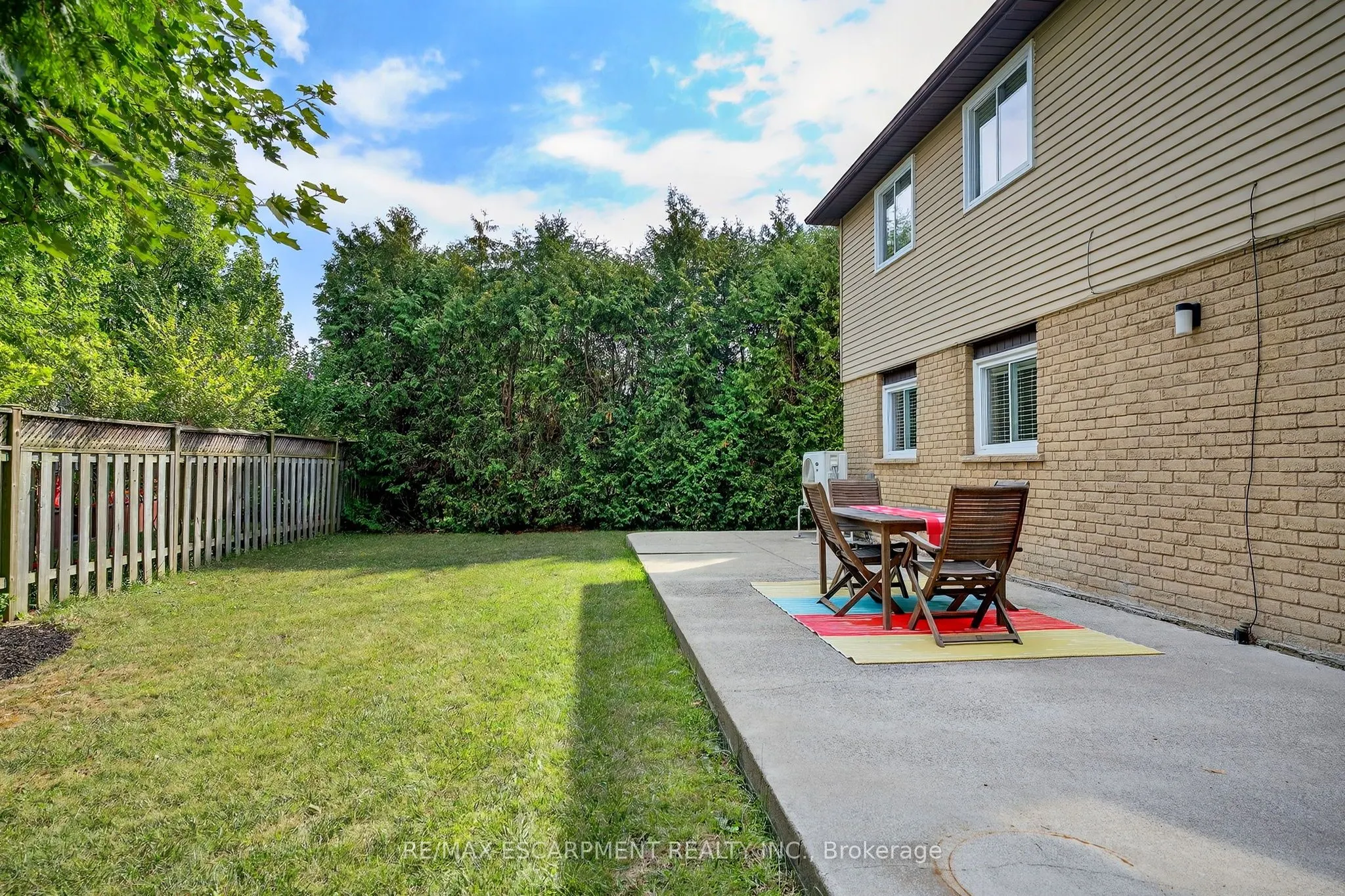 150 Solomon Crescent
