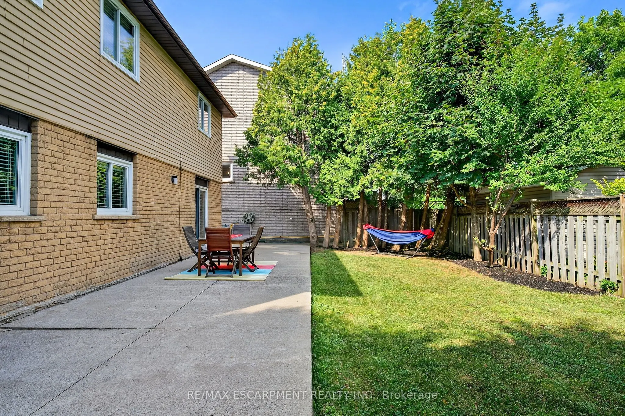 150 Solomon Crescent