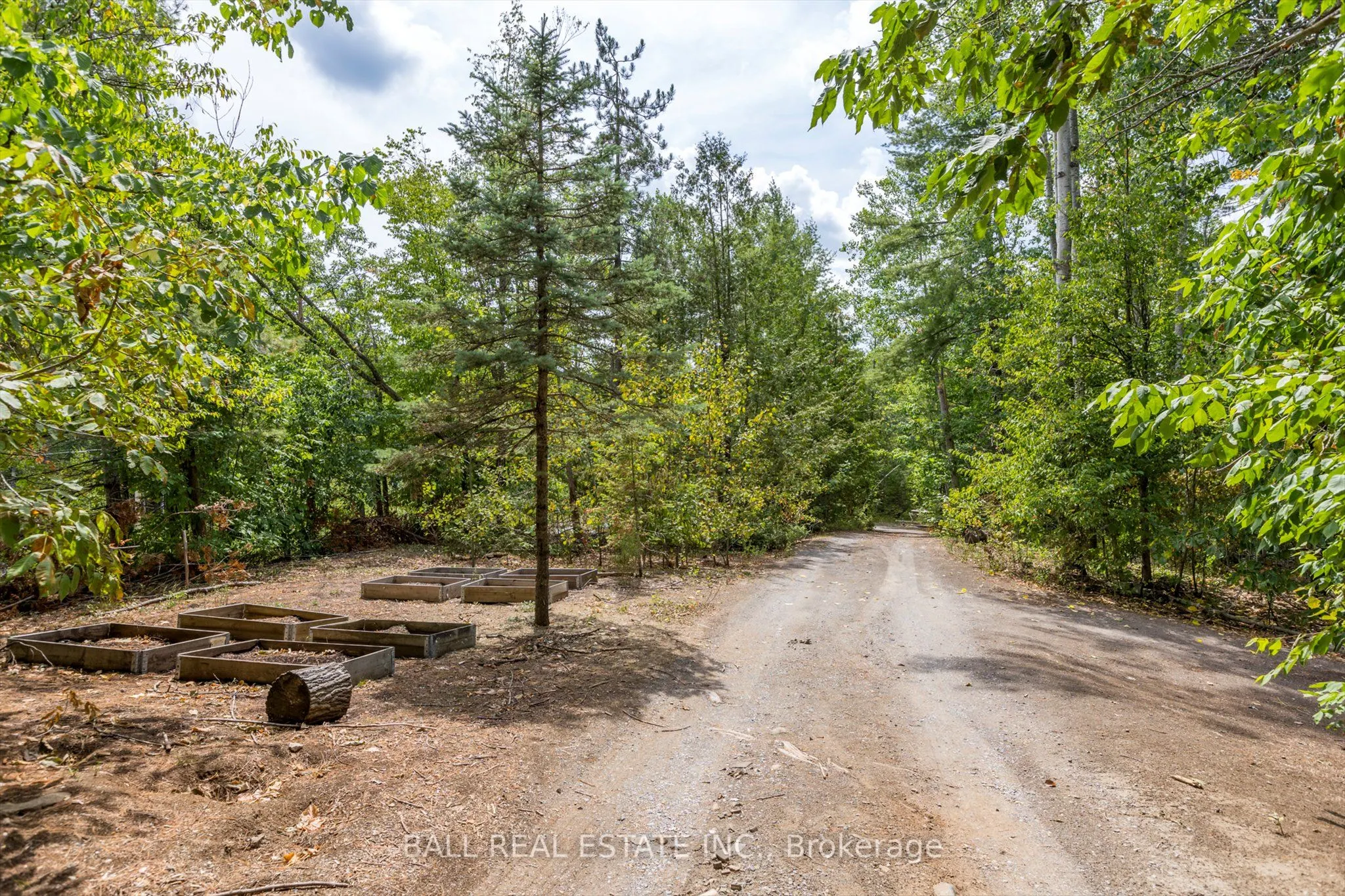 2476 County Rd 46
