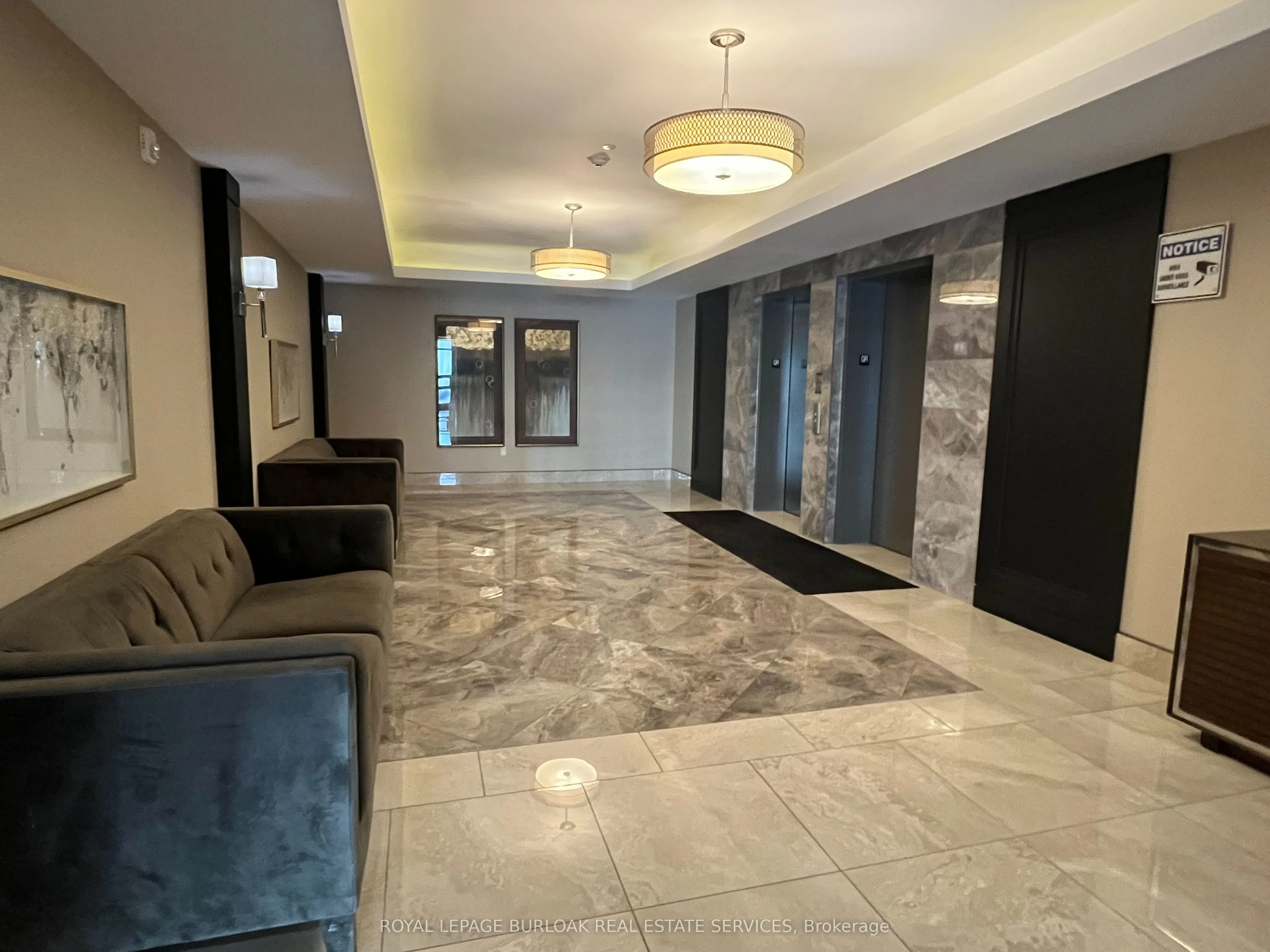 101 Shoreview Place, #210