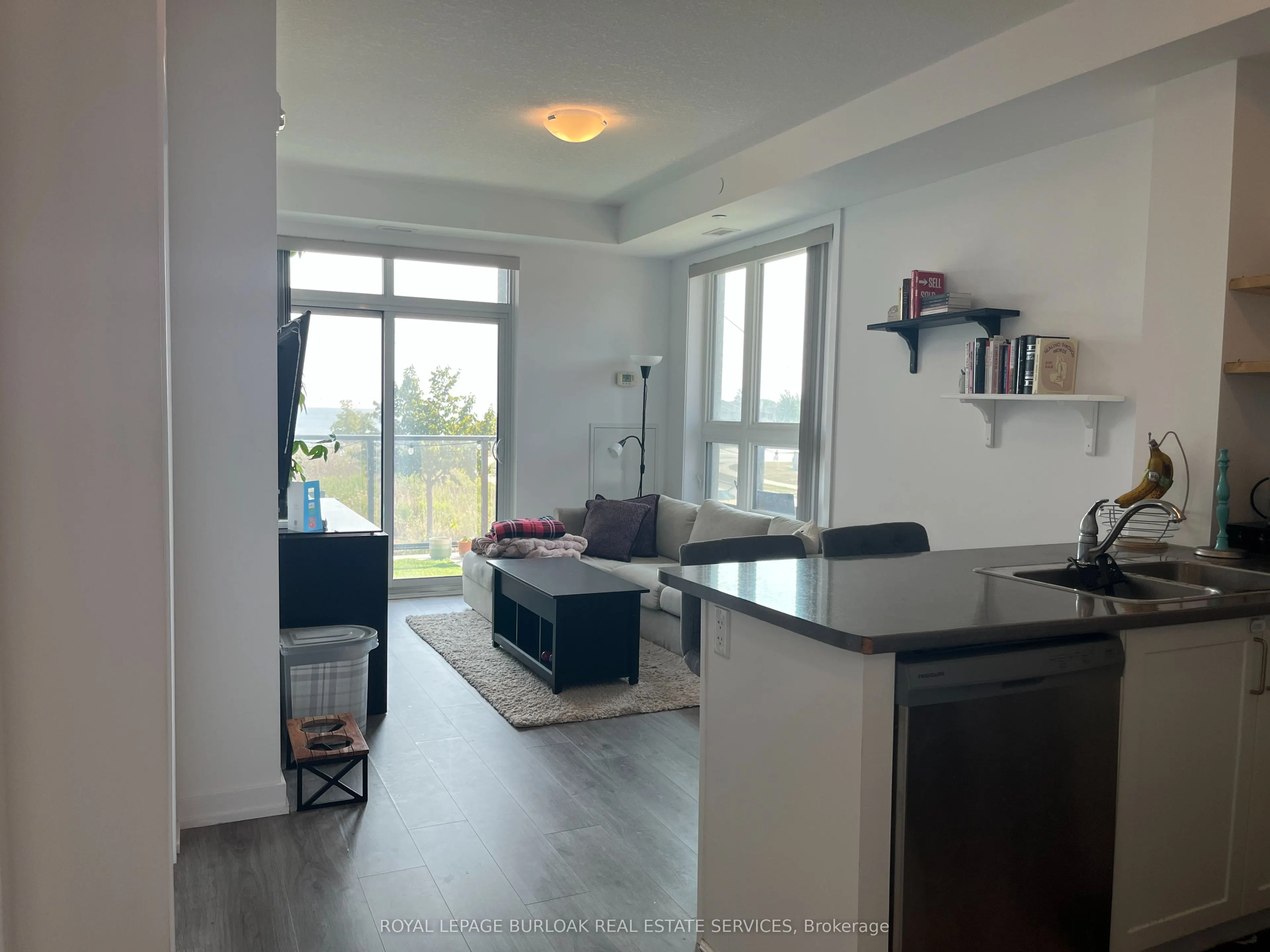 101 Shoreview Place, #210