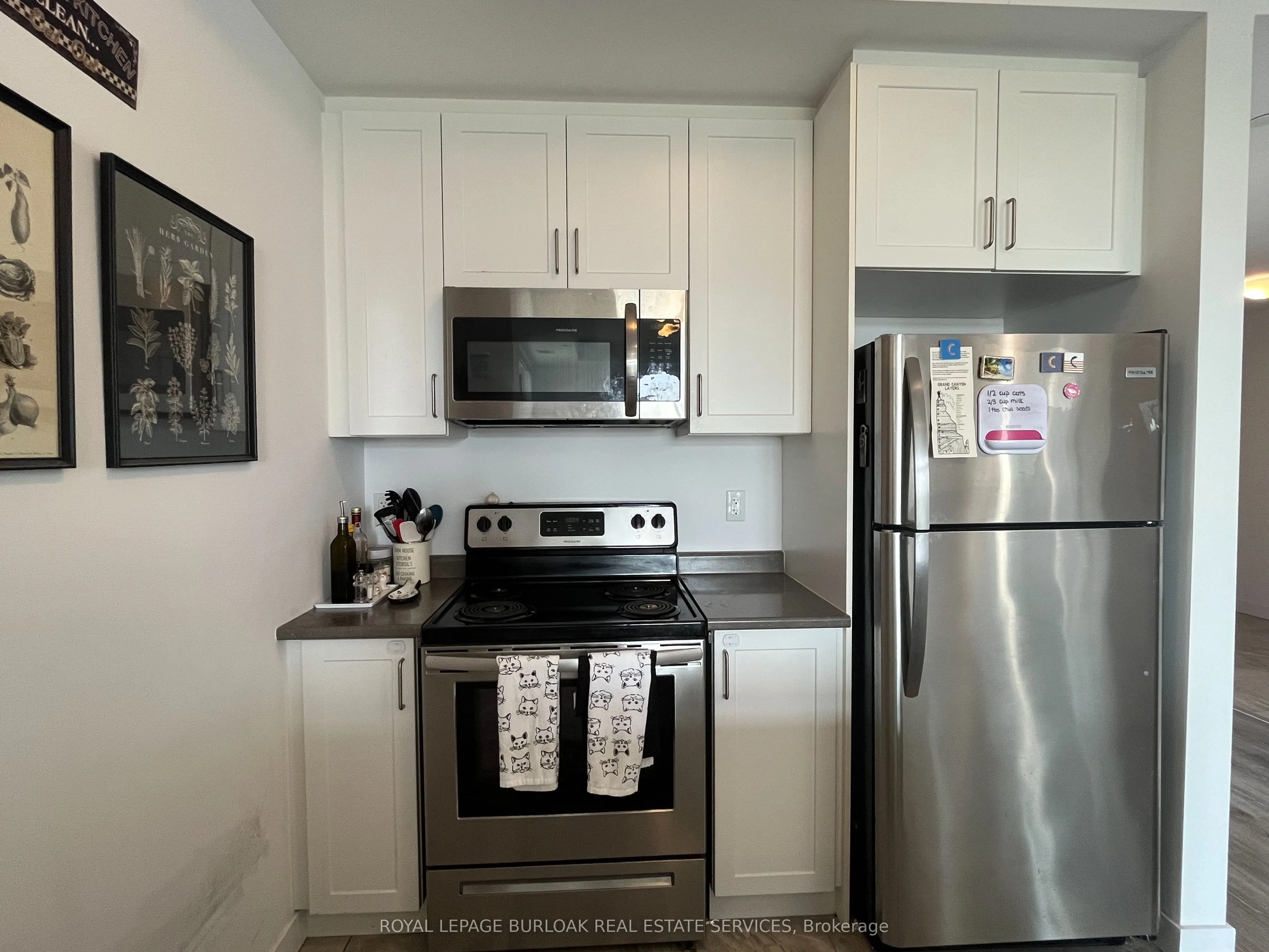 101 Shoreview Place, #210