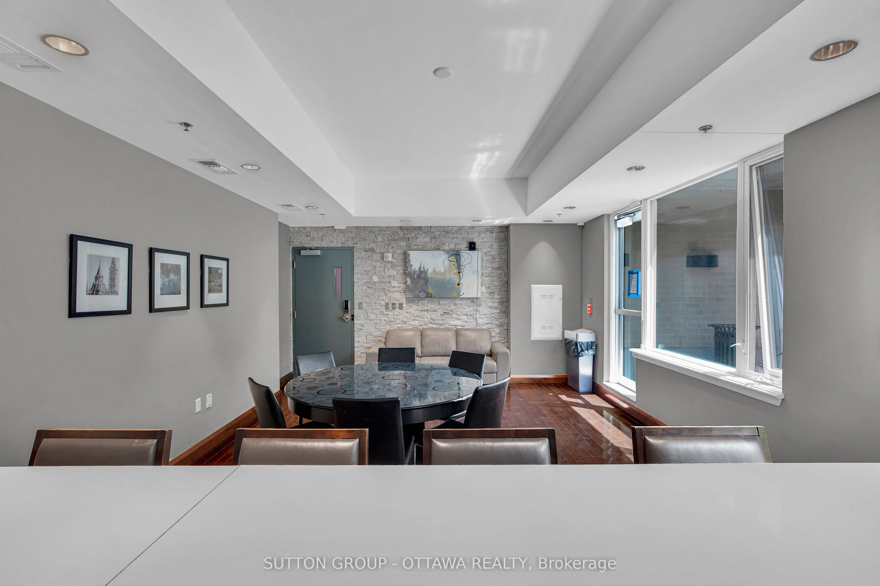 238 Besserer Street, #612