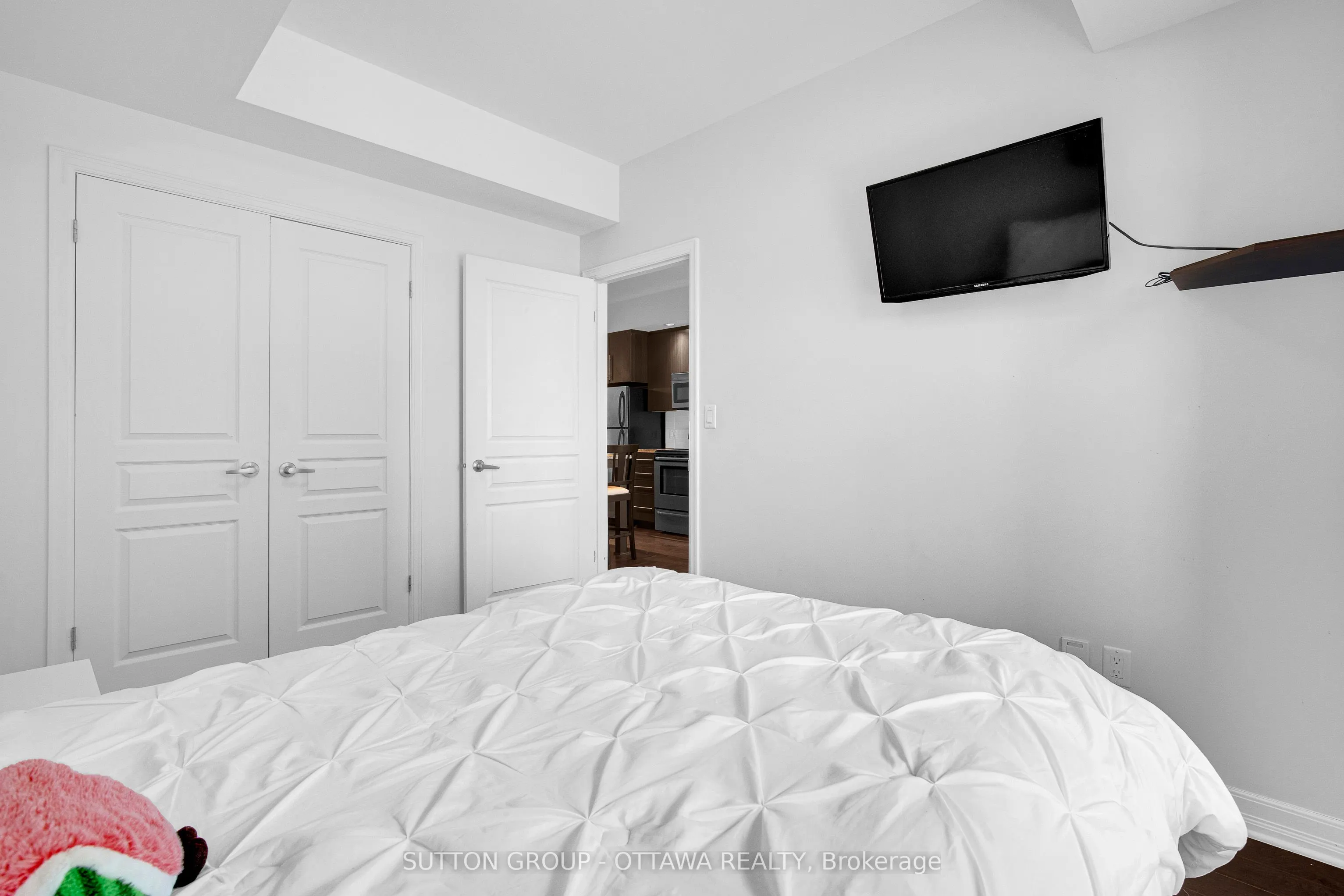238 Besserer Street, #612