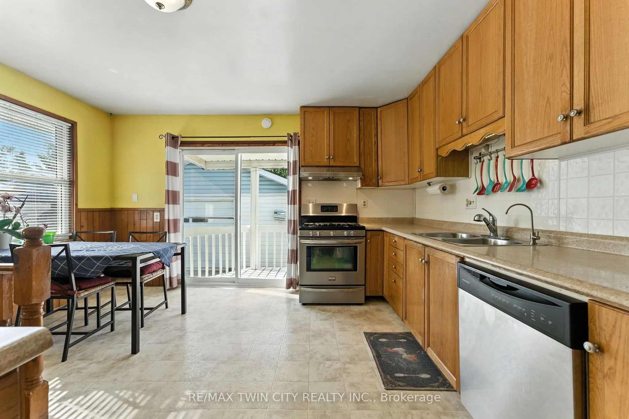 28 Baldwin Avenue