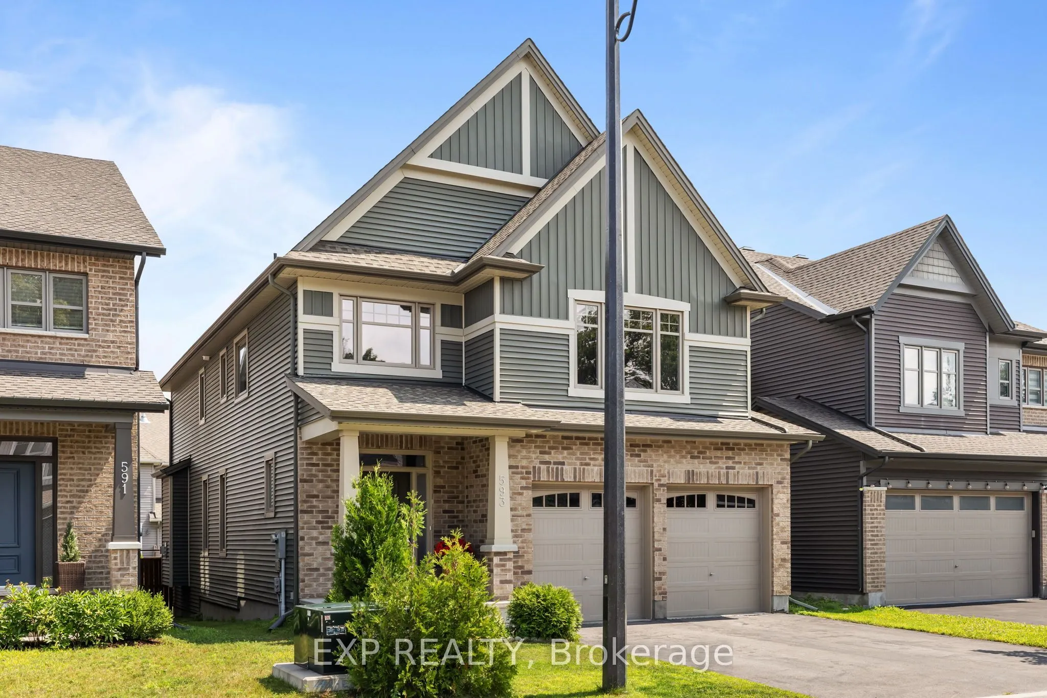 593 Vivera Place