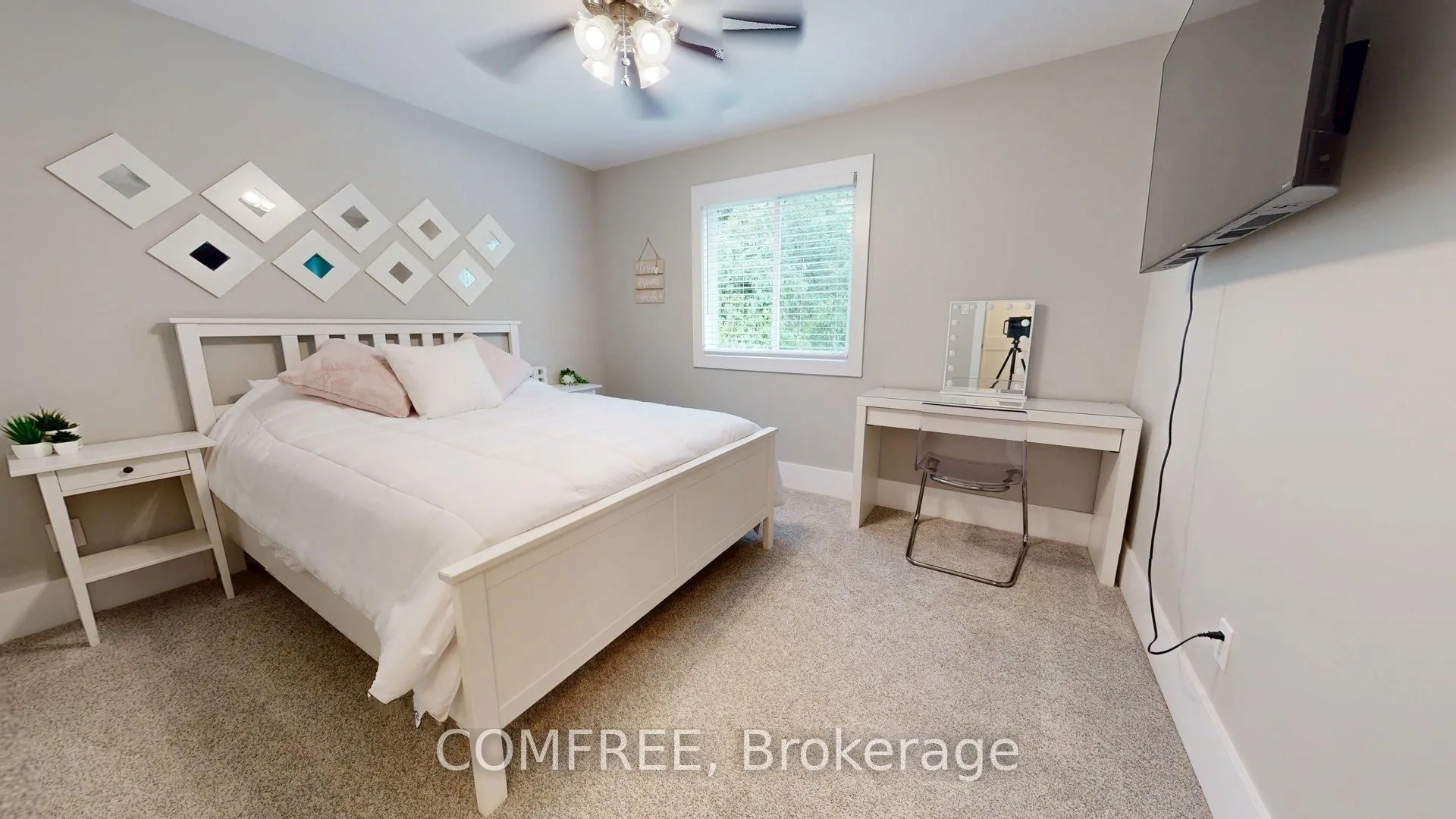 70 Sirocco Crescent