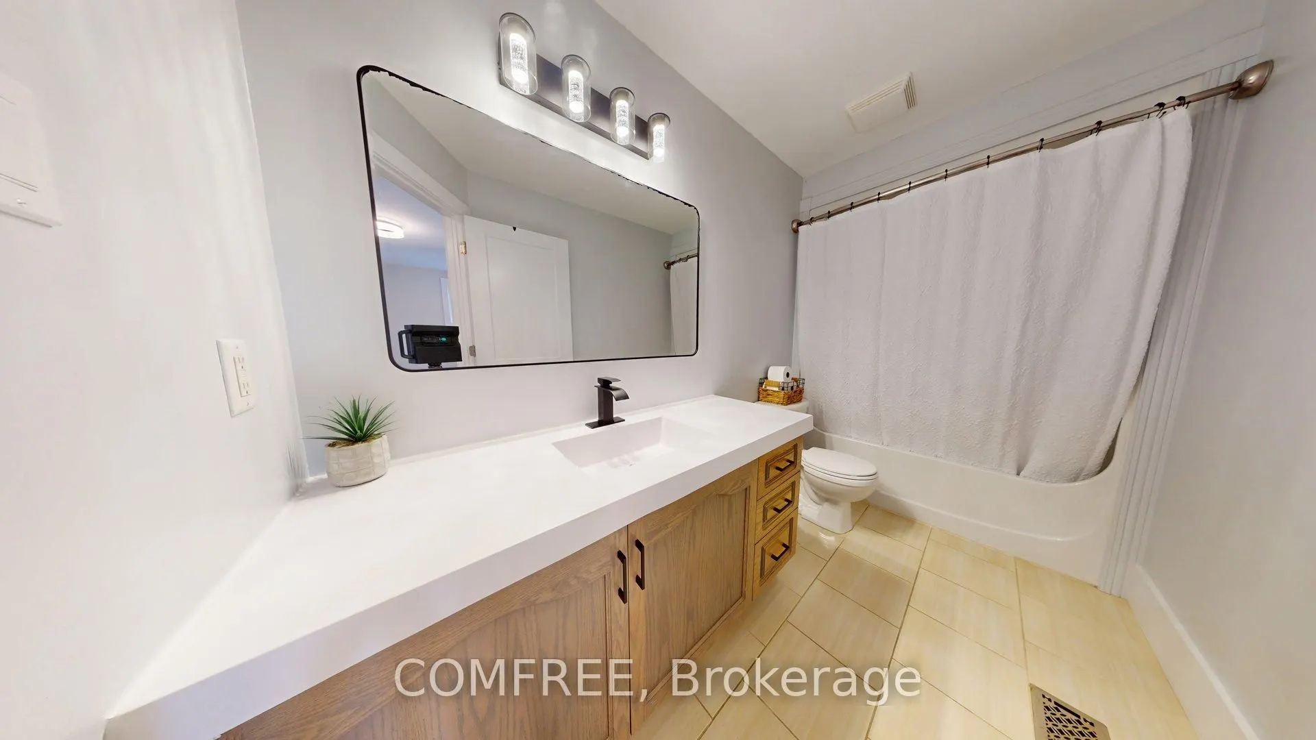70 Sirocco Crescent
